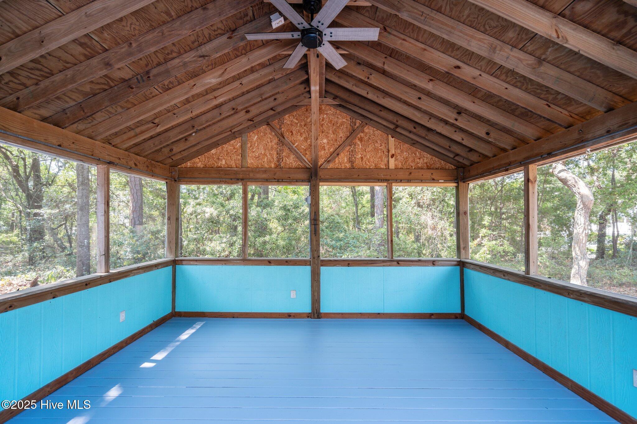 108 NW 29th Street, Oak Island, NC, 28465