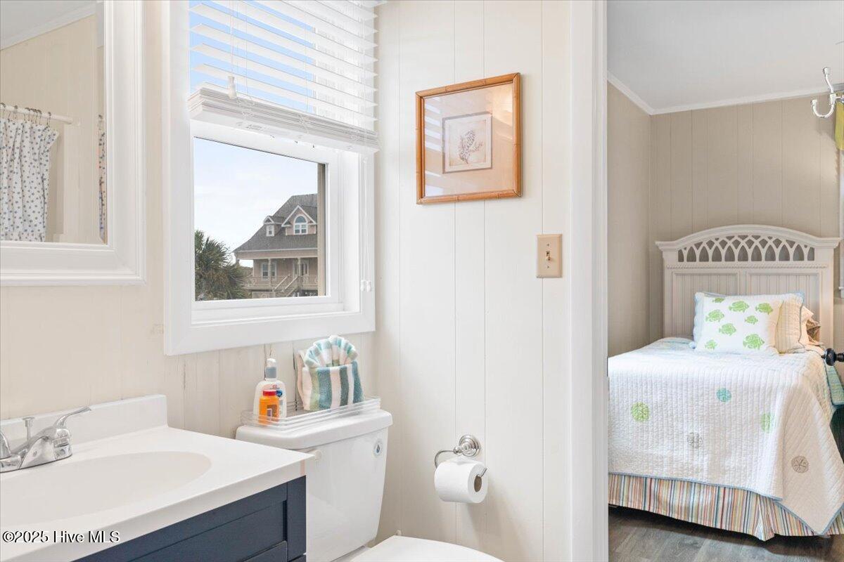 100520015 | Photo 37