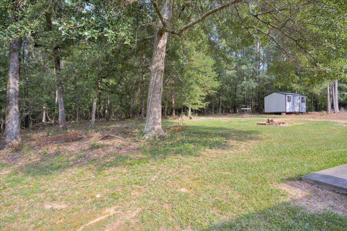 1755 Comanche Circle