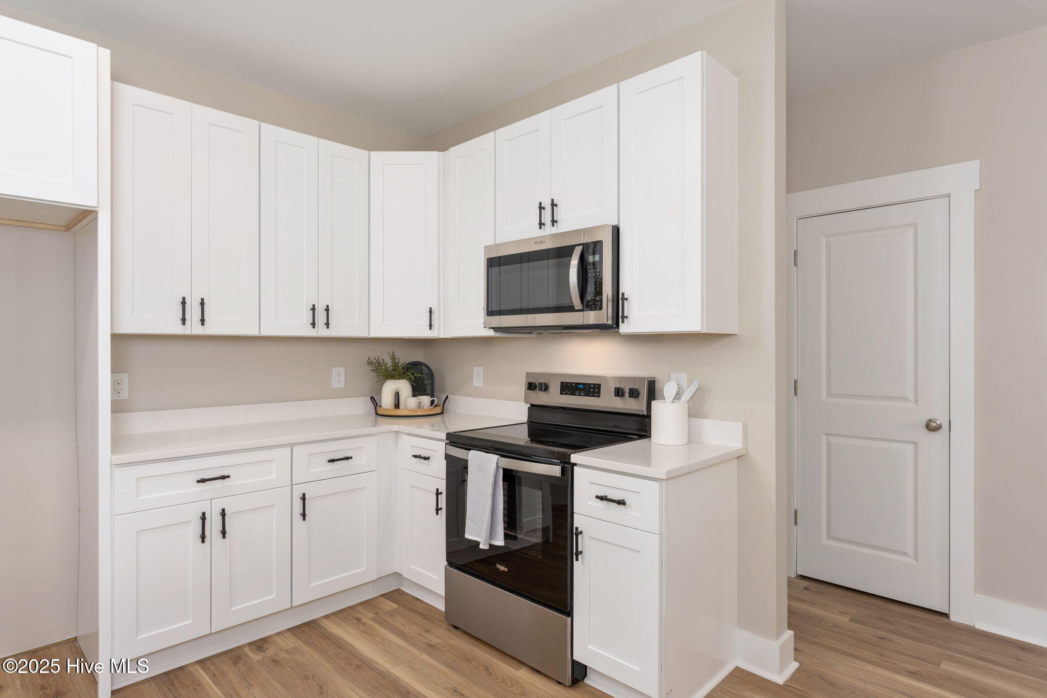 100541520 | Photo 15