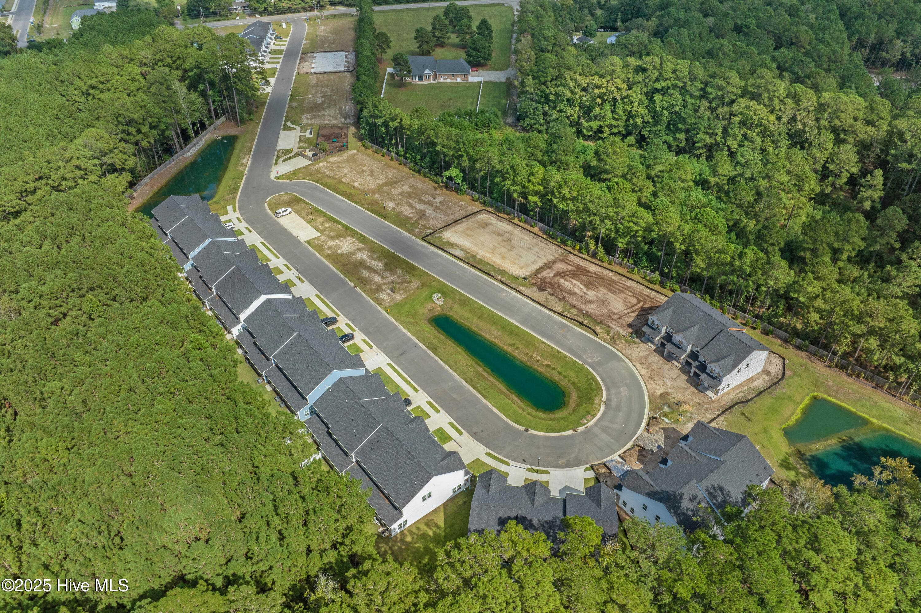 100511298 | Photo 36