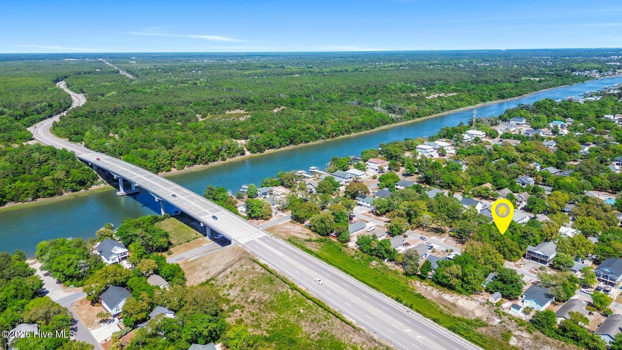 100569919 | Photo 16