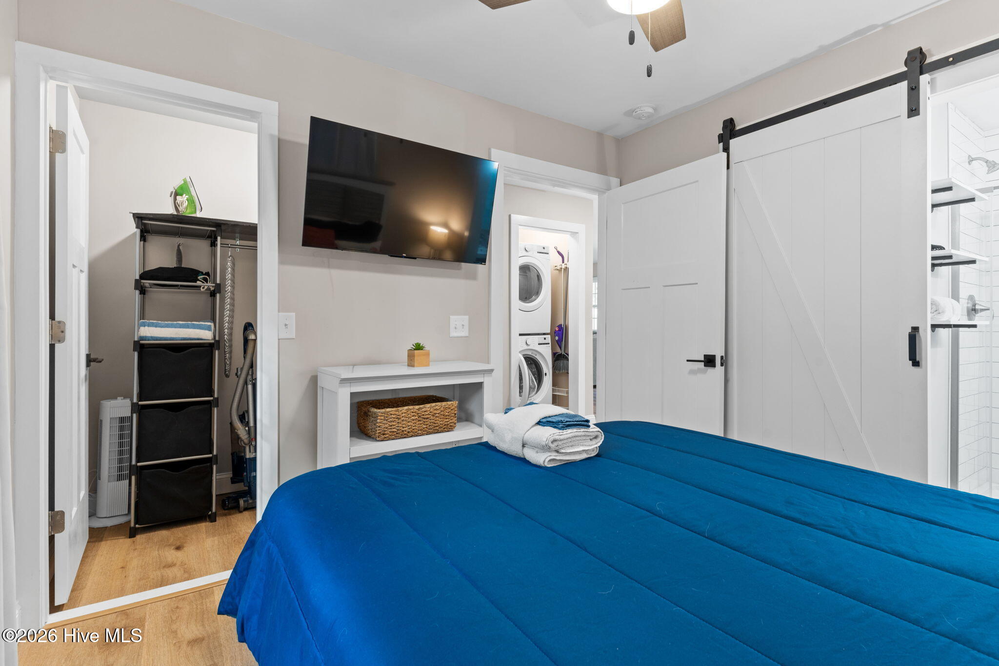 100553480 | Photo 20