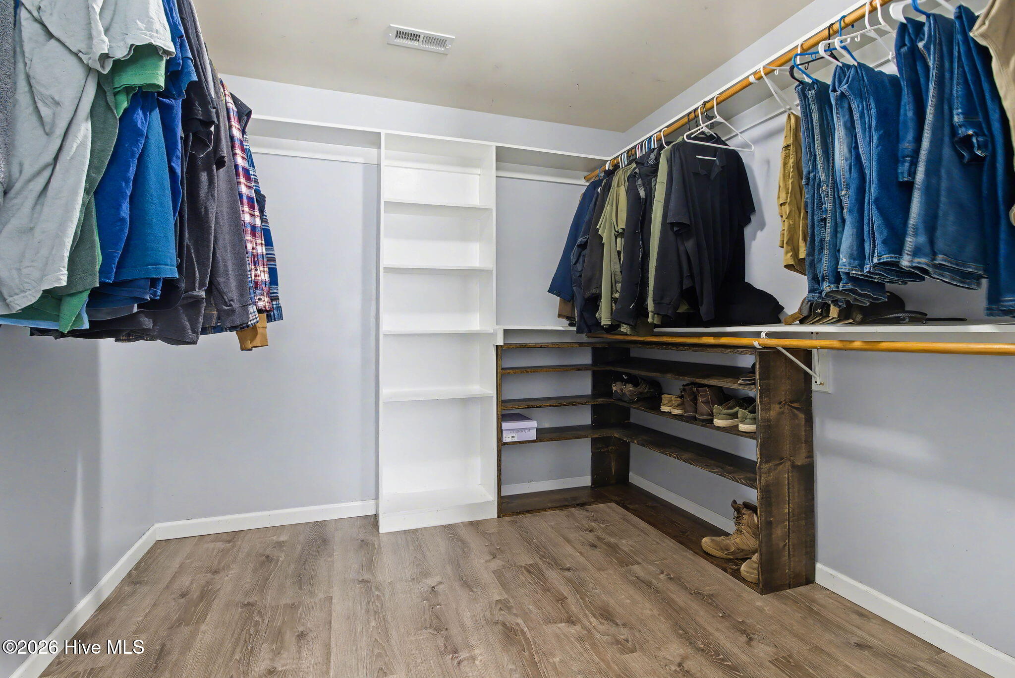 100546516 | Photo 20