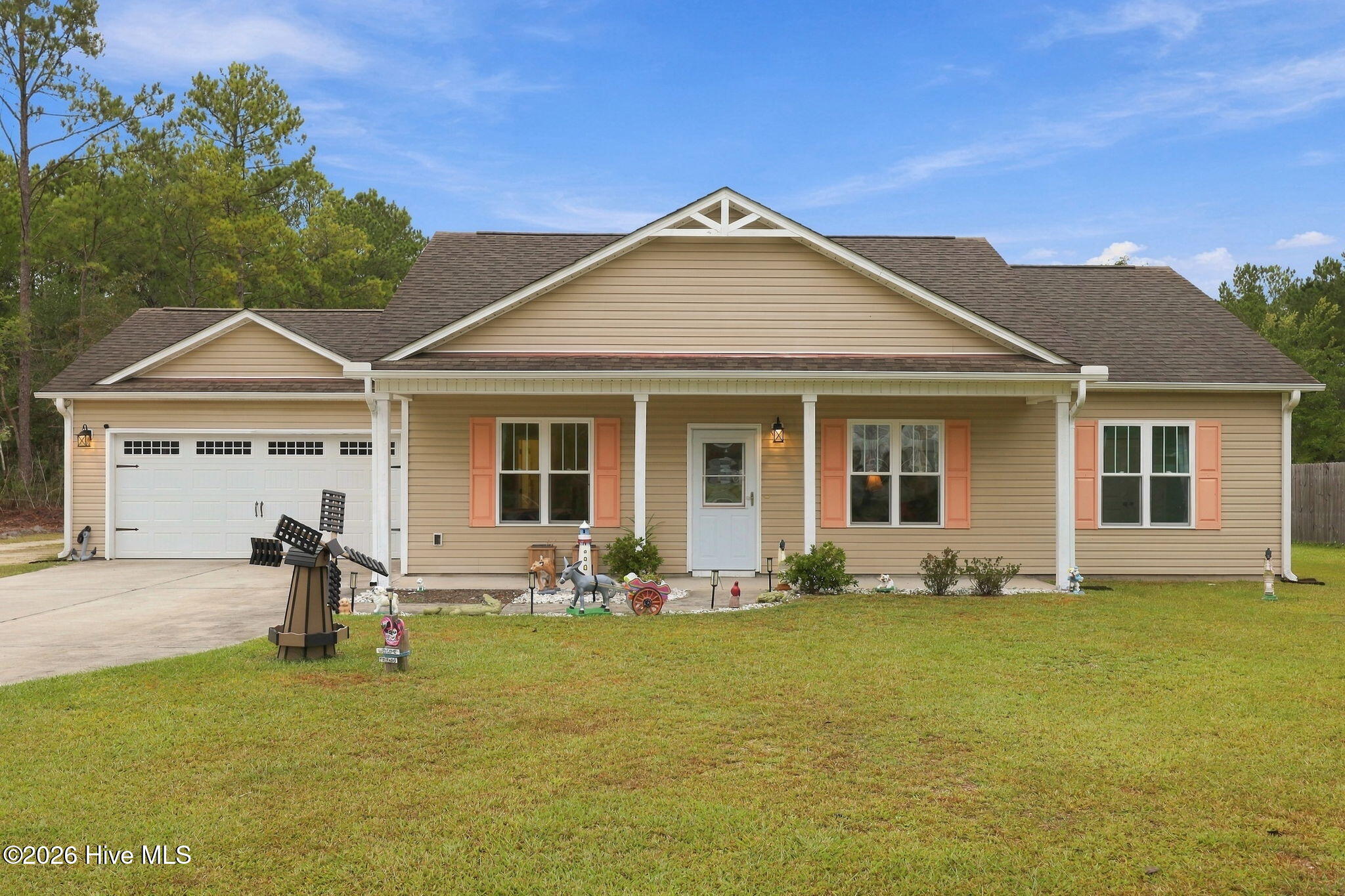 337 Folkstone Road, Holly Ridge, NC 28445