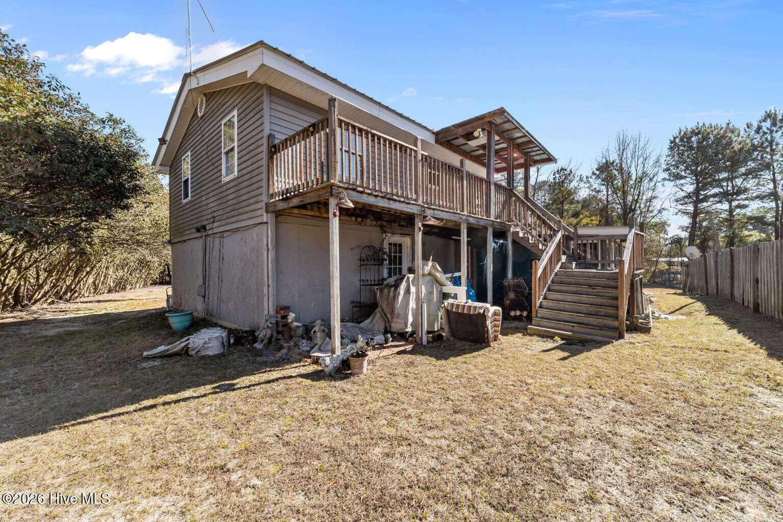 100552349 | Photo 34