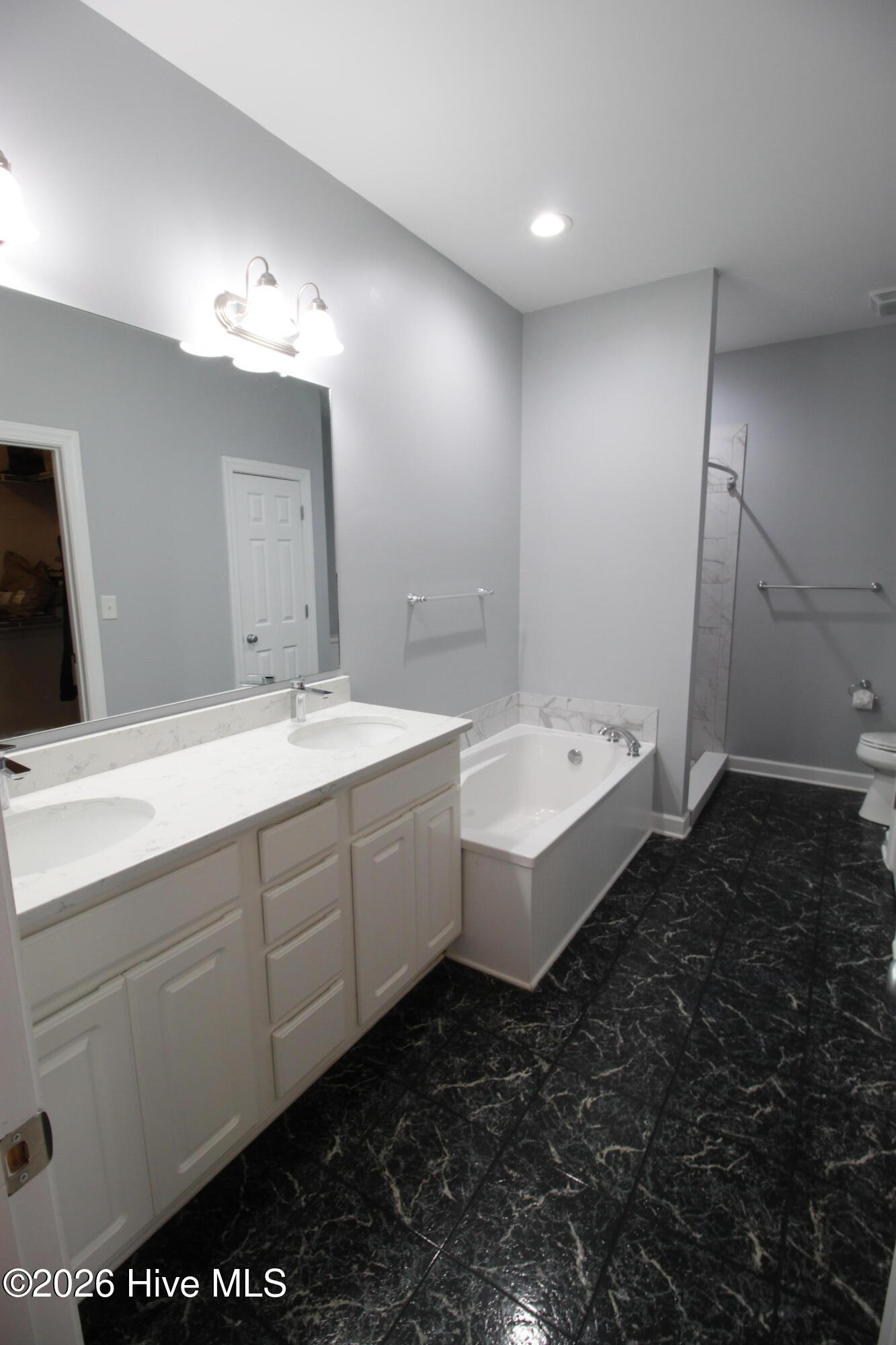 520 Village Green Drive B,Morehead City