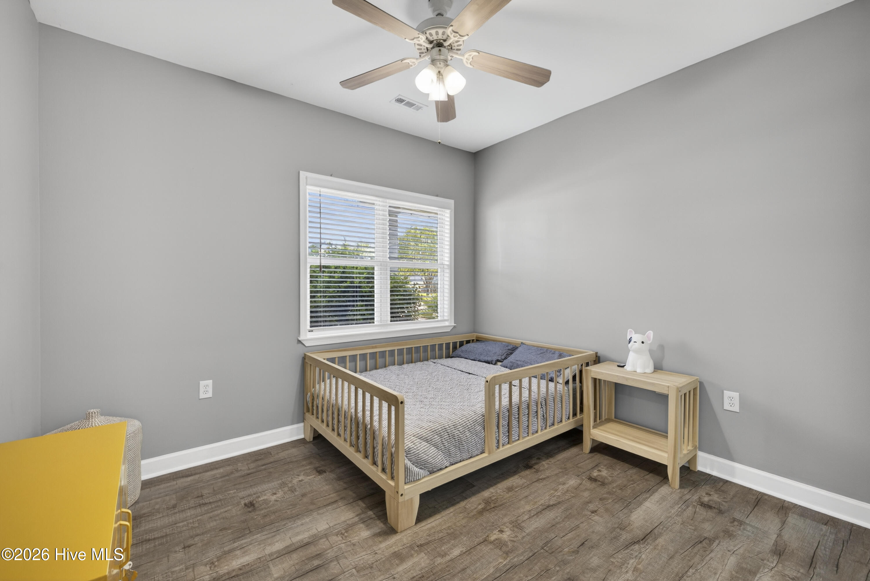 100568546 | Photo 16