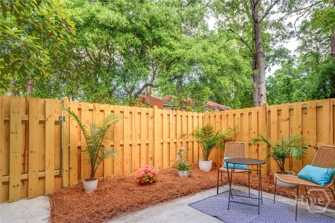 Homes for sale in Savannah, GA | 39 Helmsman Ct, Savannah, GA 31410 | MLS# SA344397