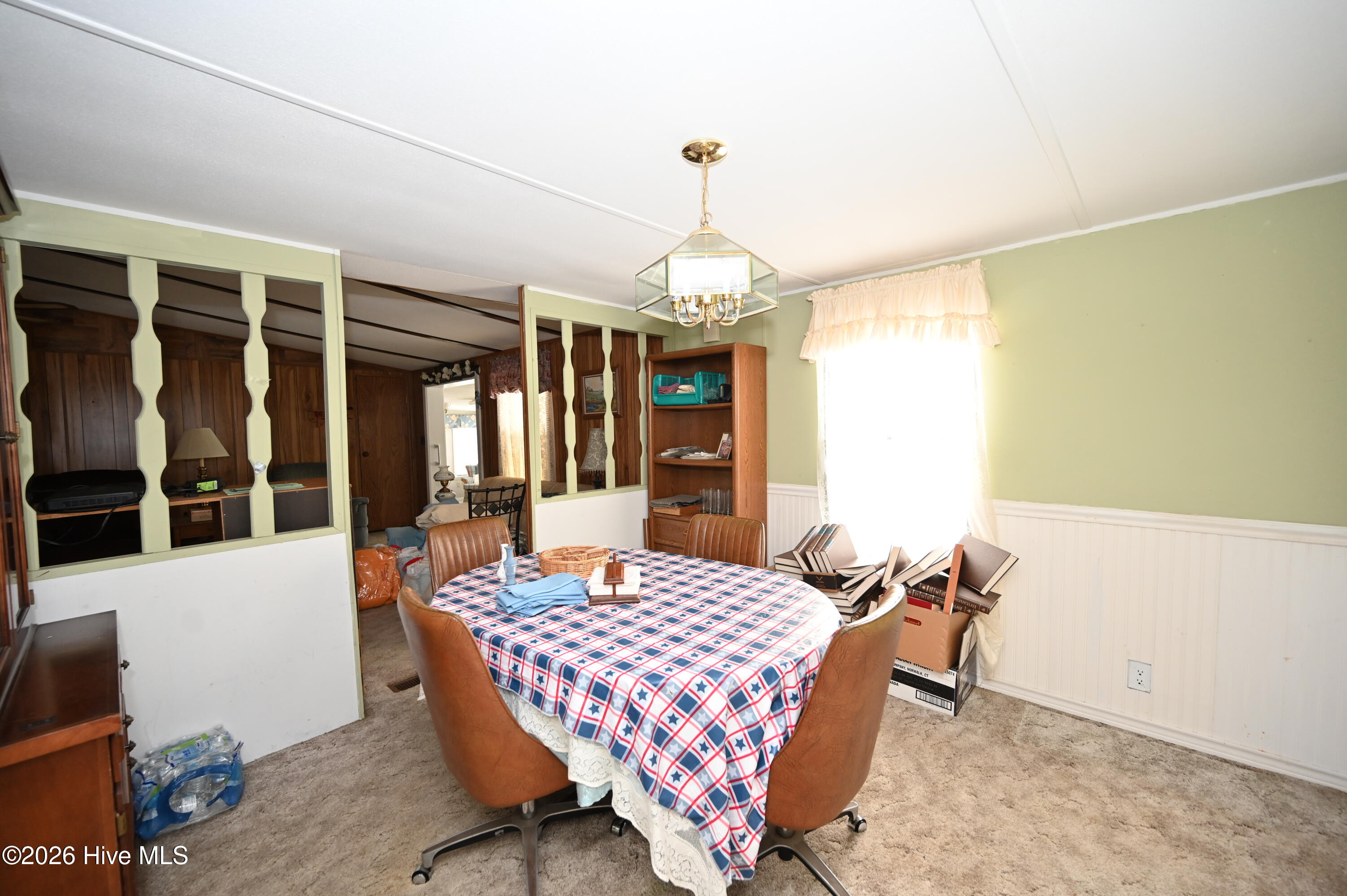 100553118 | Photo 10