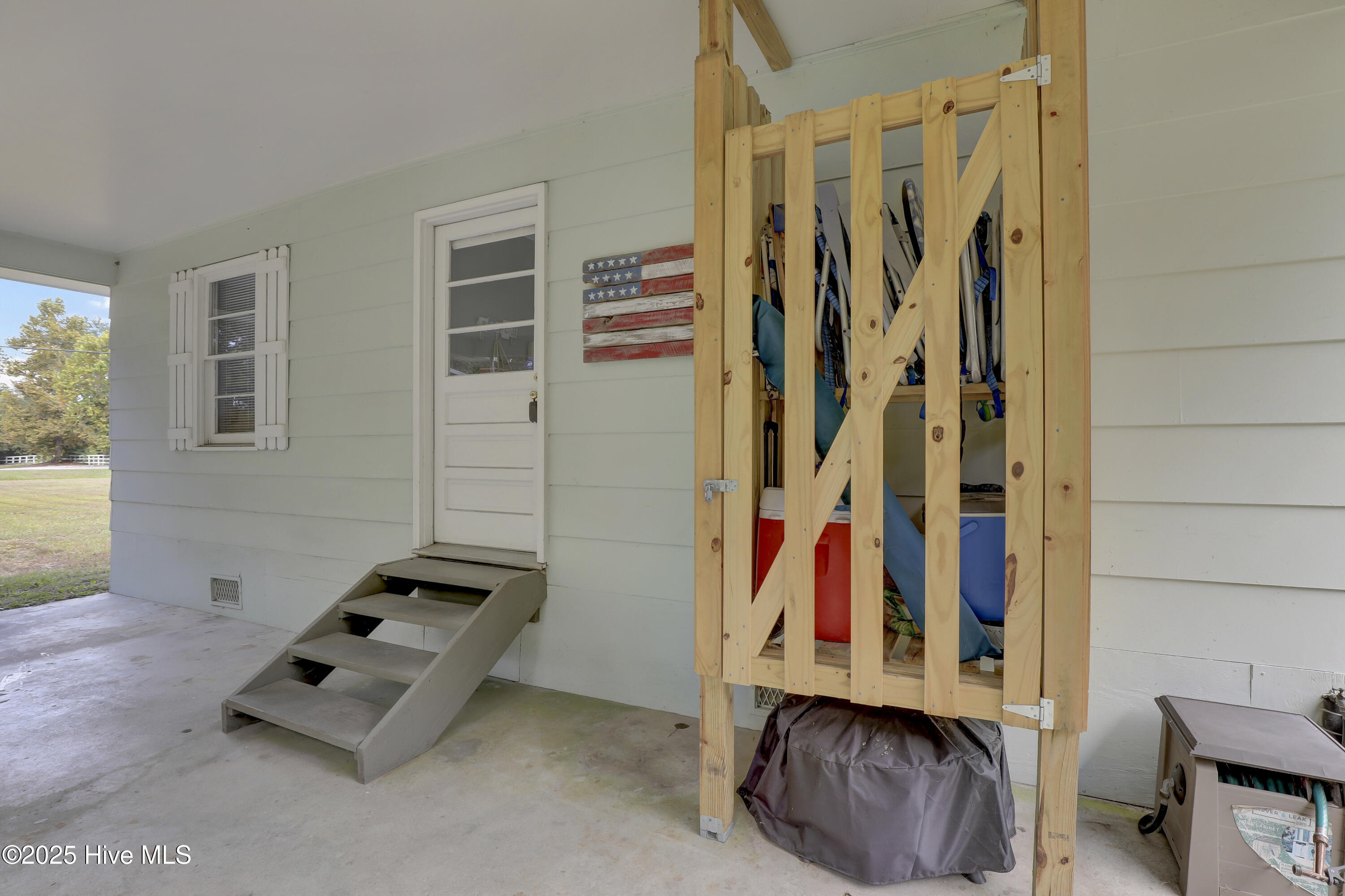 100533401 | Photo 27