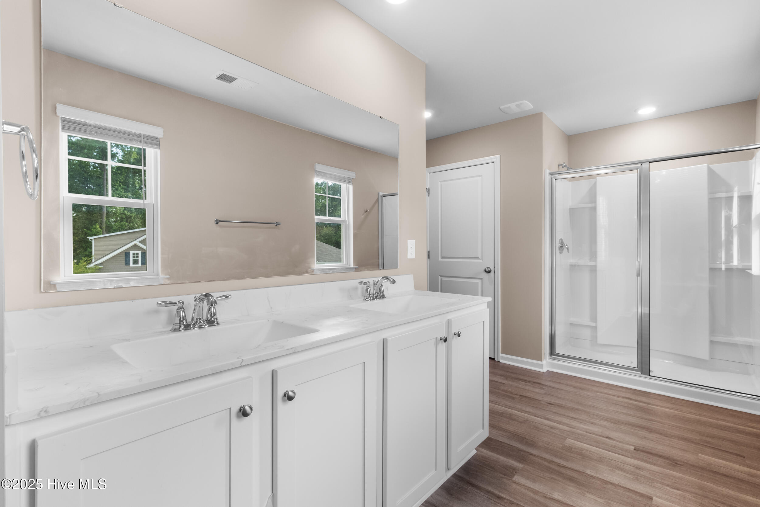 240 Windy Woods Way, Wilmington, NC 28401 – photo 24: 27_bathroom
