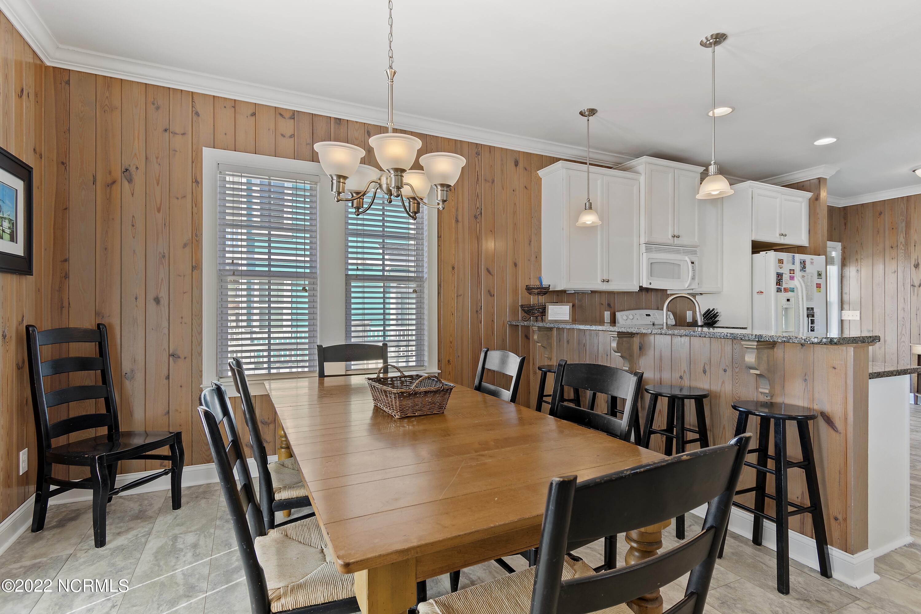 100535231 | Photo 23