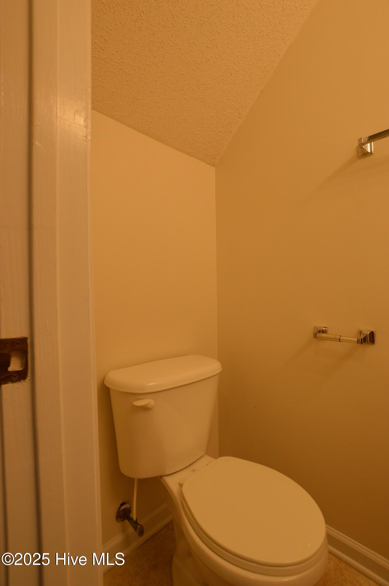 100532457 | Photo 12