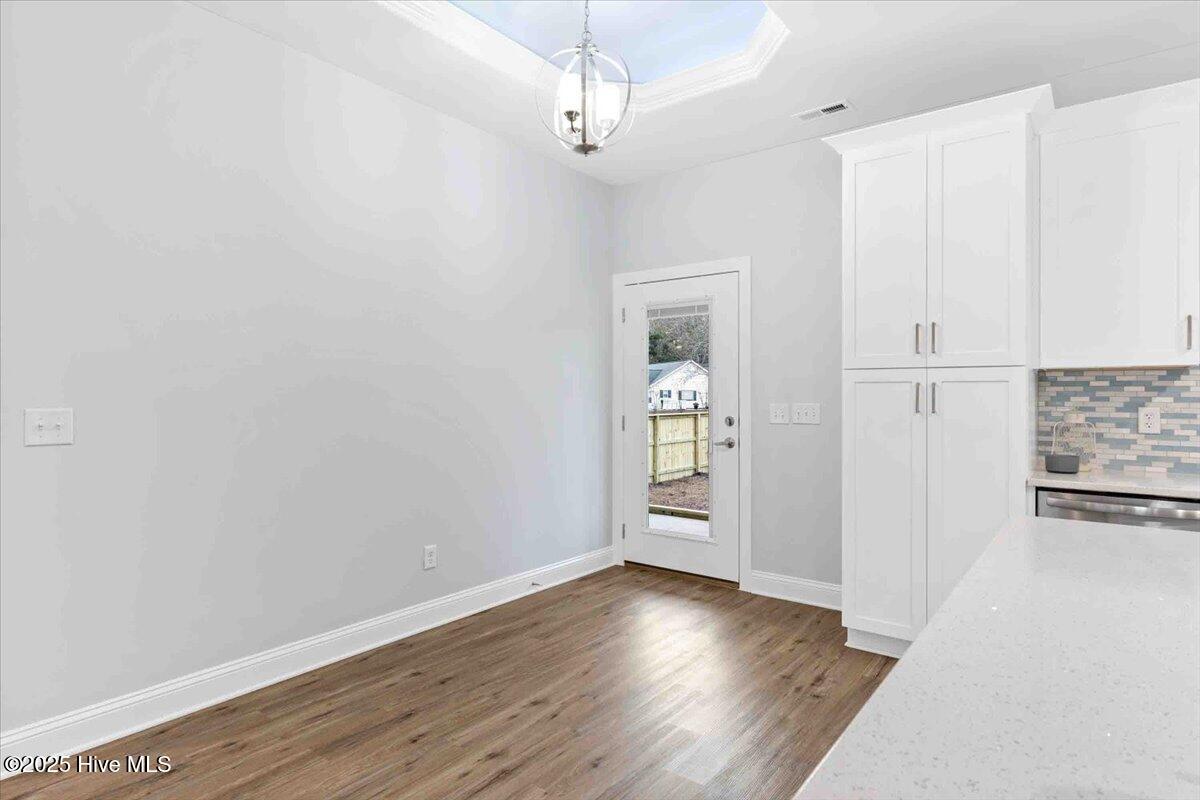 100525098 | Photo 20