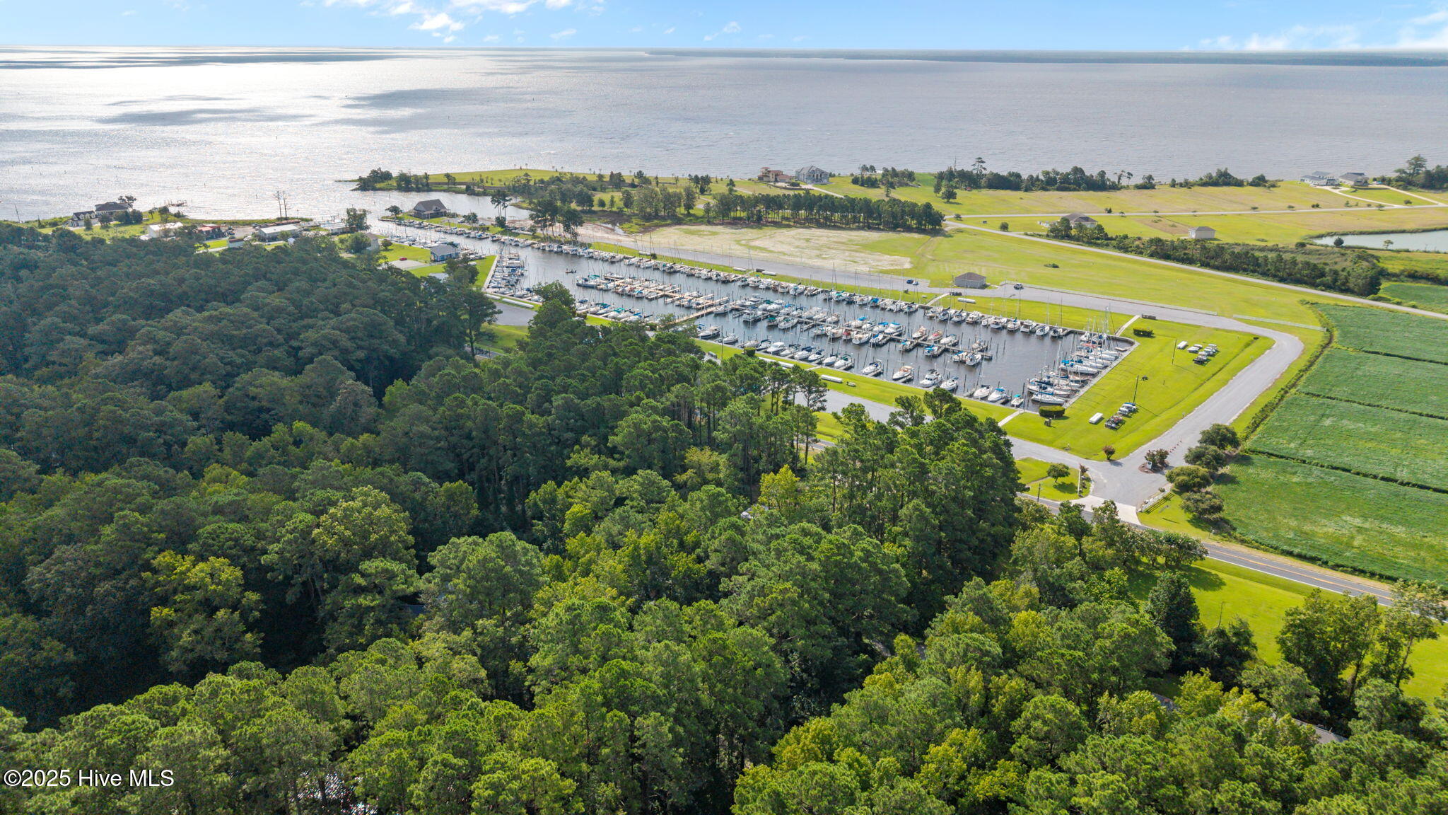 690 Oriental Road, Oriental, NC, 28571