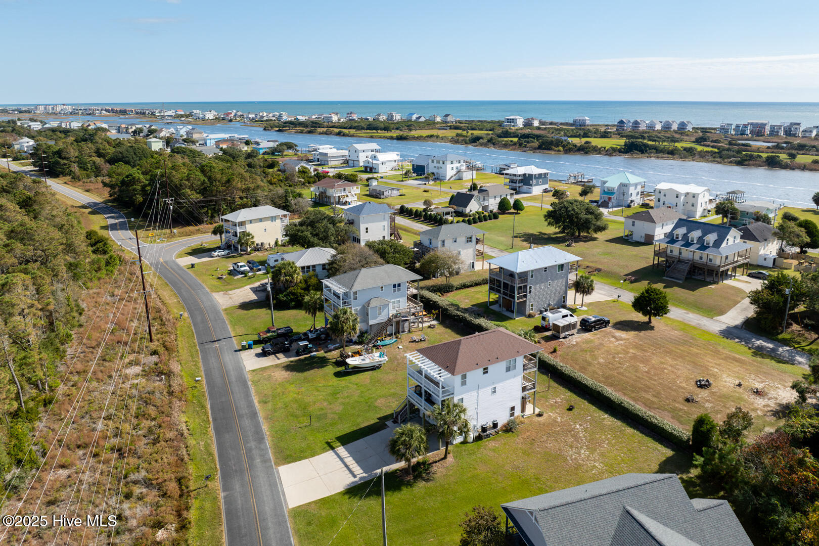 100535257 | Photo 41