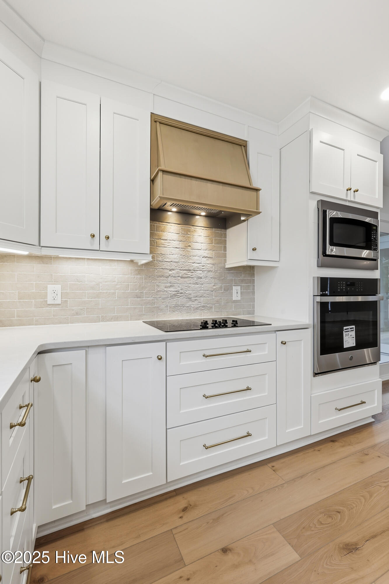 100544794 | Photo 21