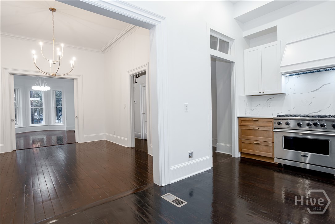 315 W Bolton Street, Savannah, GA 31401 Listing Photo  15