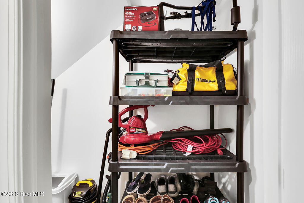 100564963 | Photo 13