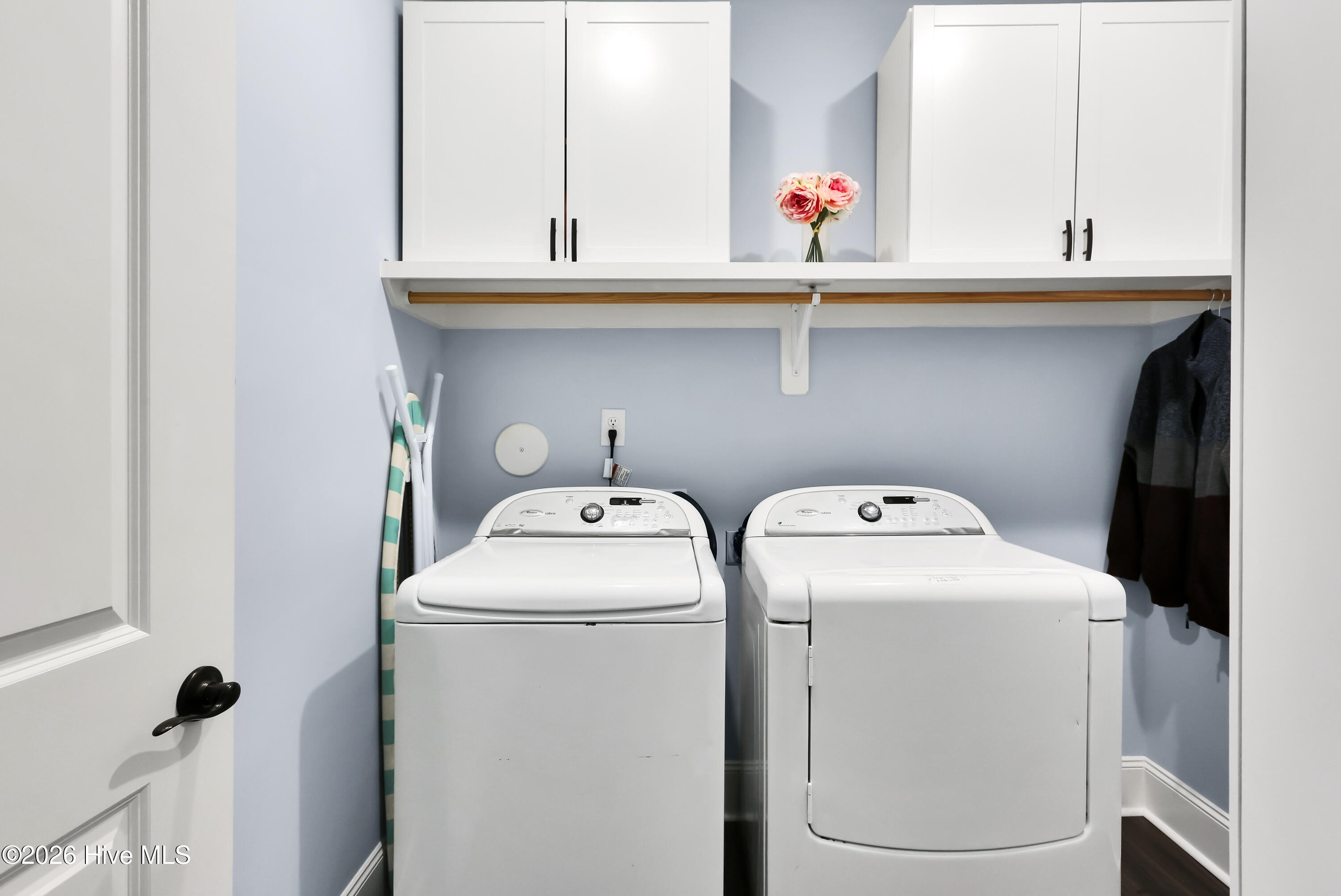 100560278 | Photo 18