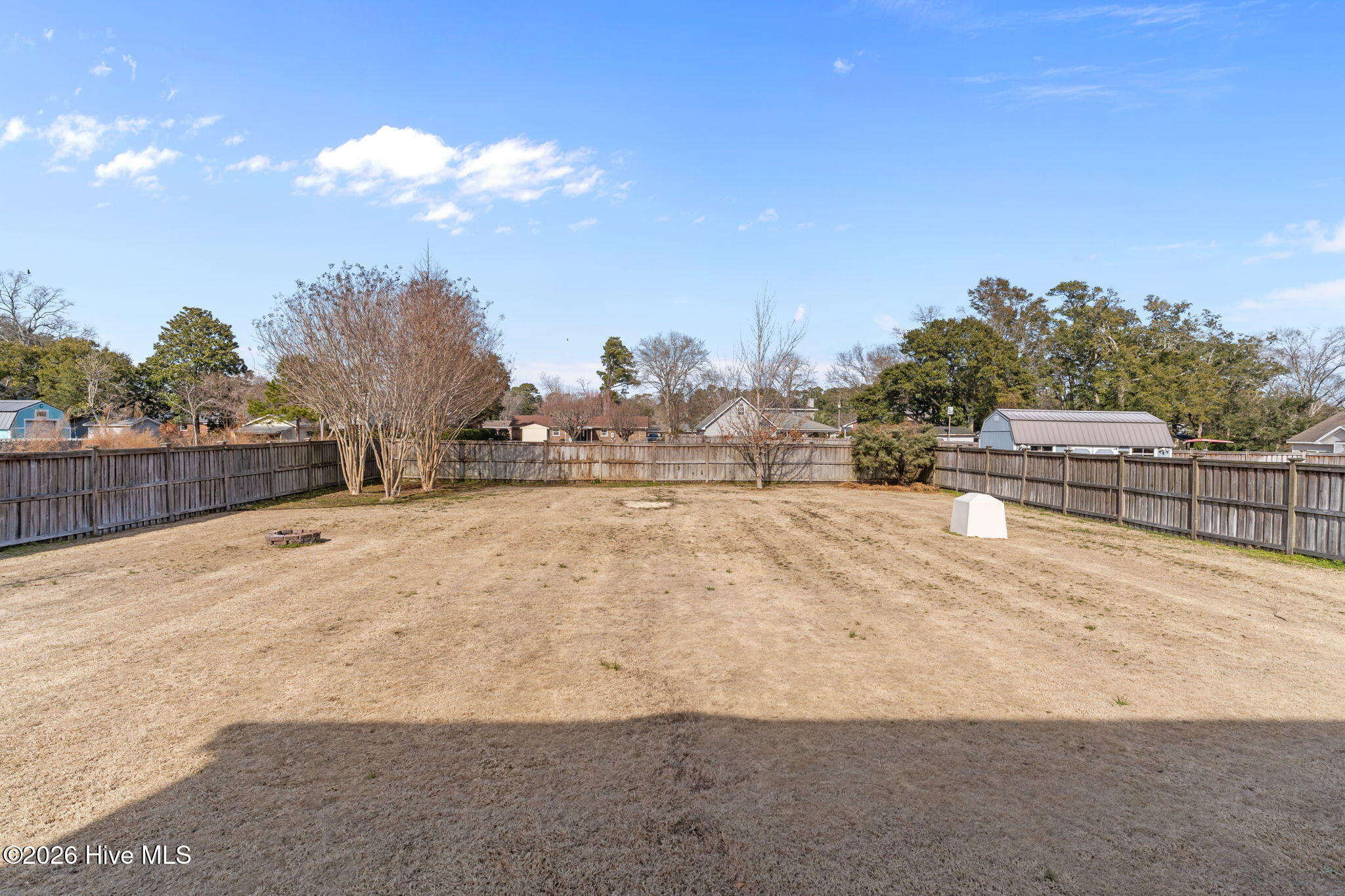 100555692 | Photo 40