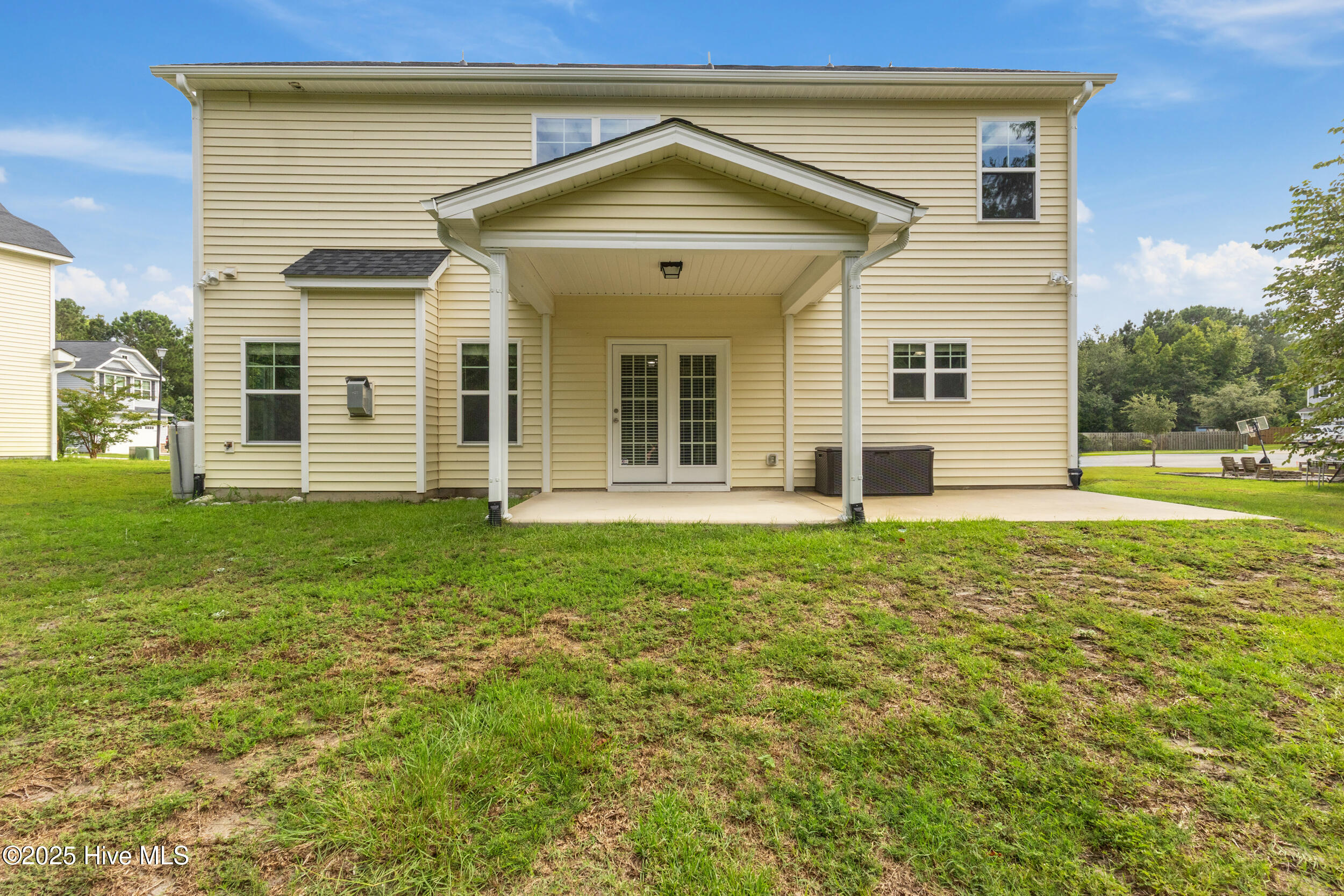 100521845 | Photo 39