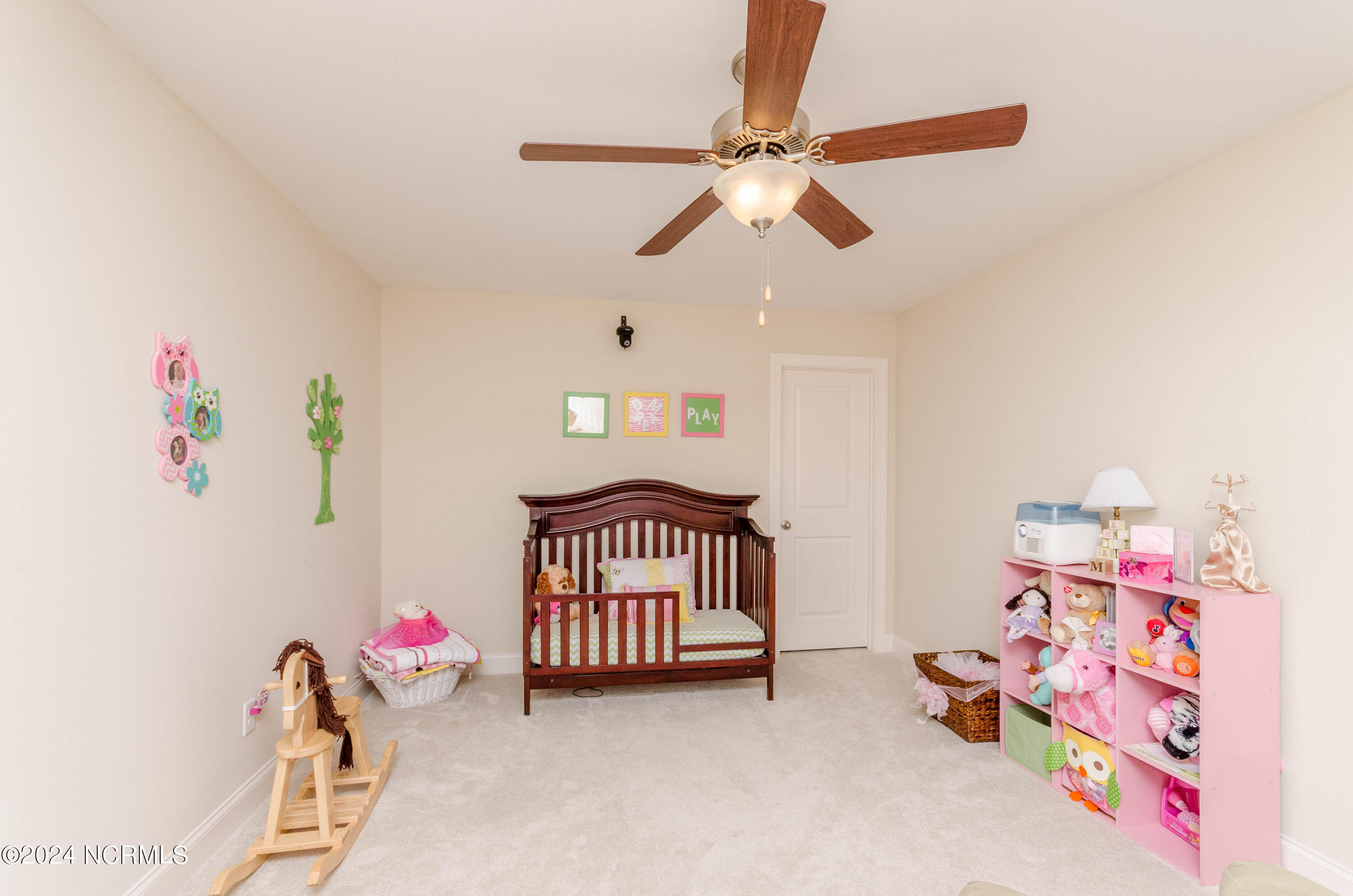 100560622 | Photo 36