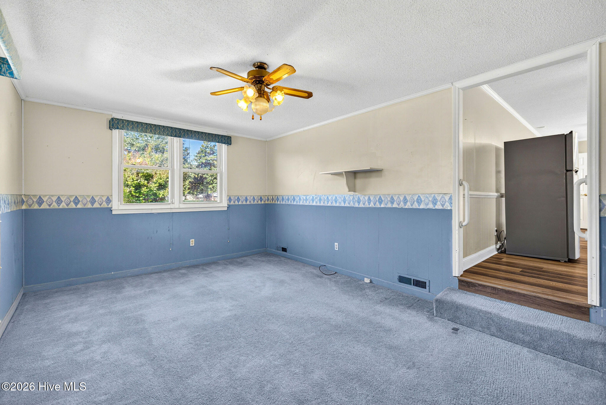 100566296 | Photo 45