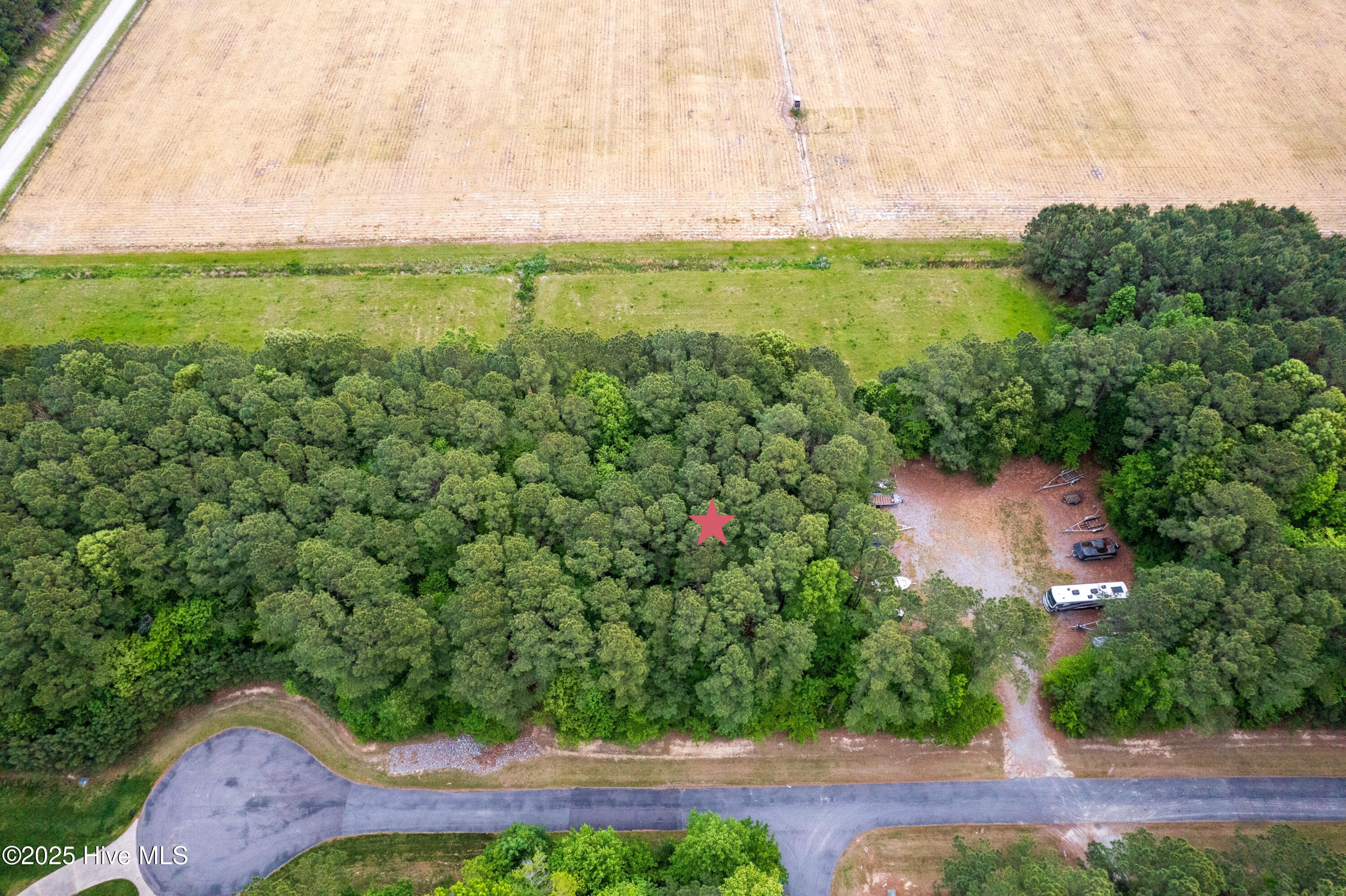 18 Sutton's Landing Road
