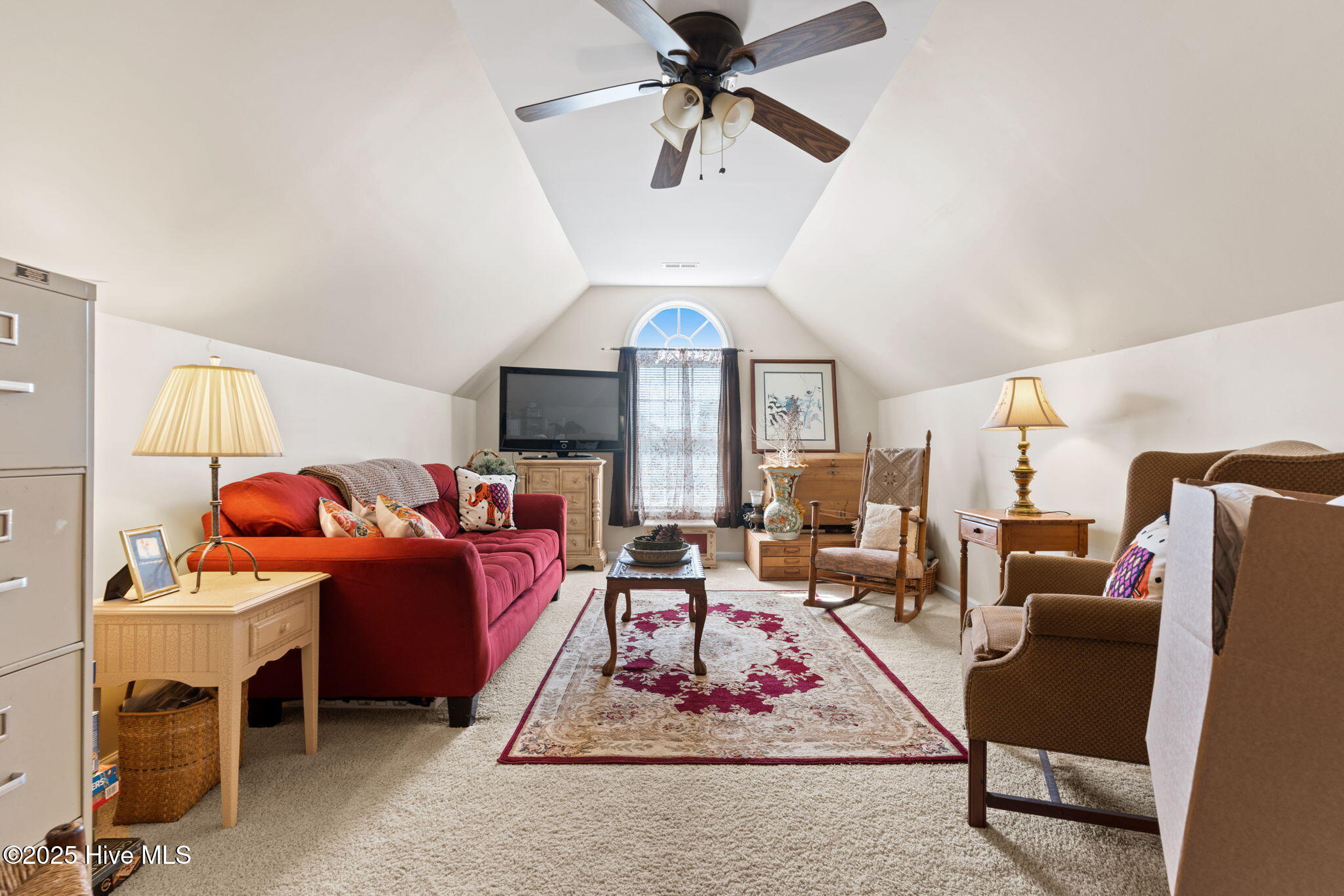 100534396 | Photo 28