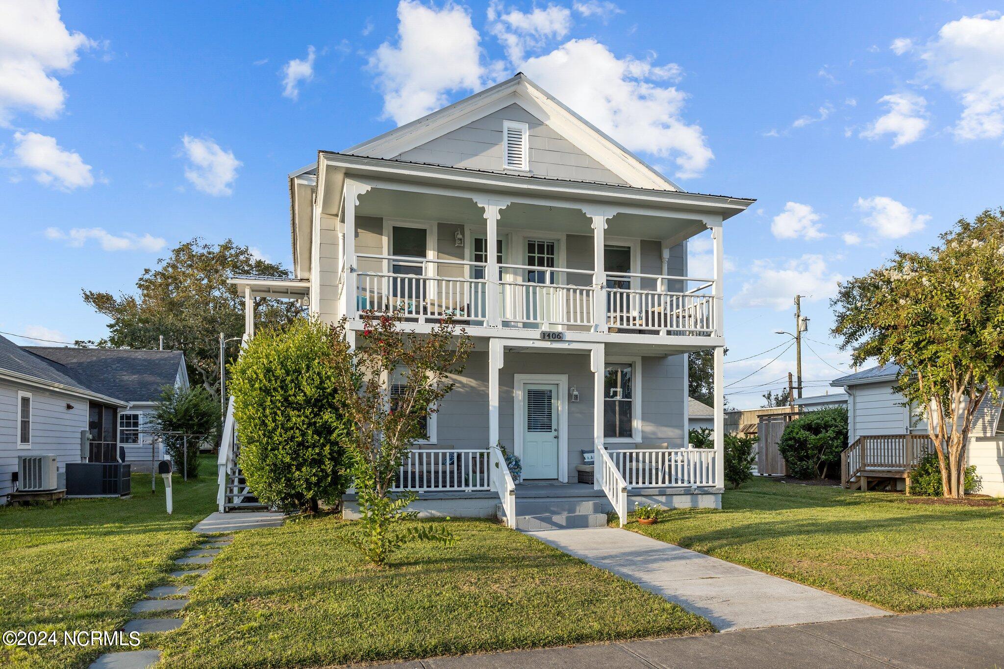 1406 Evans Street B,Morehead City