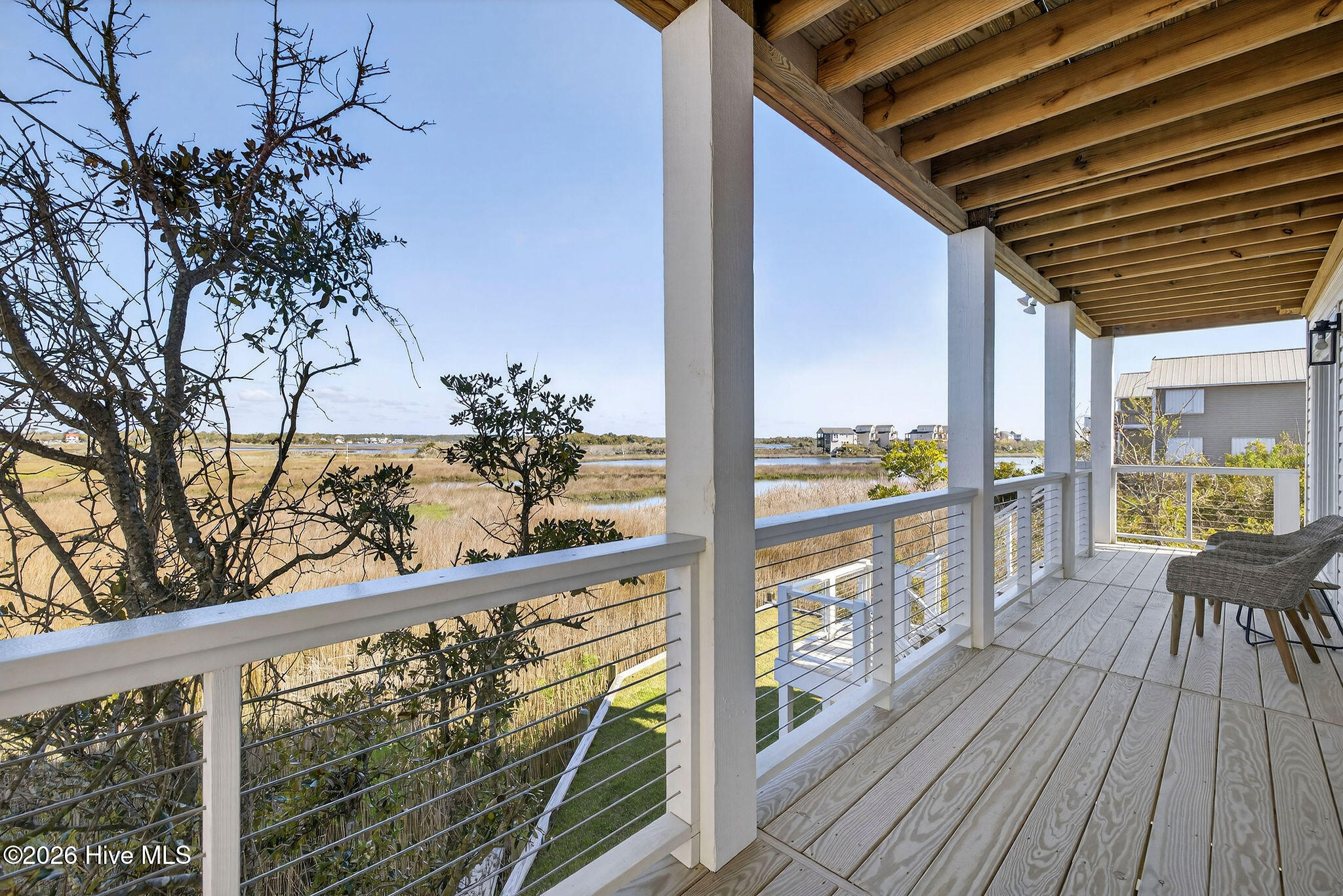 100565541 | Photo 59