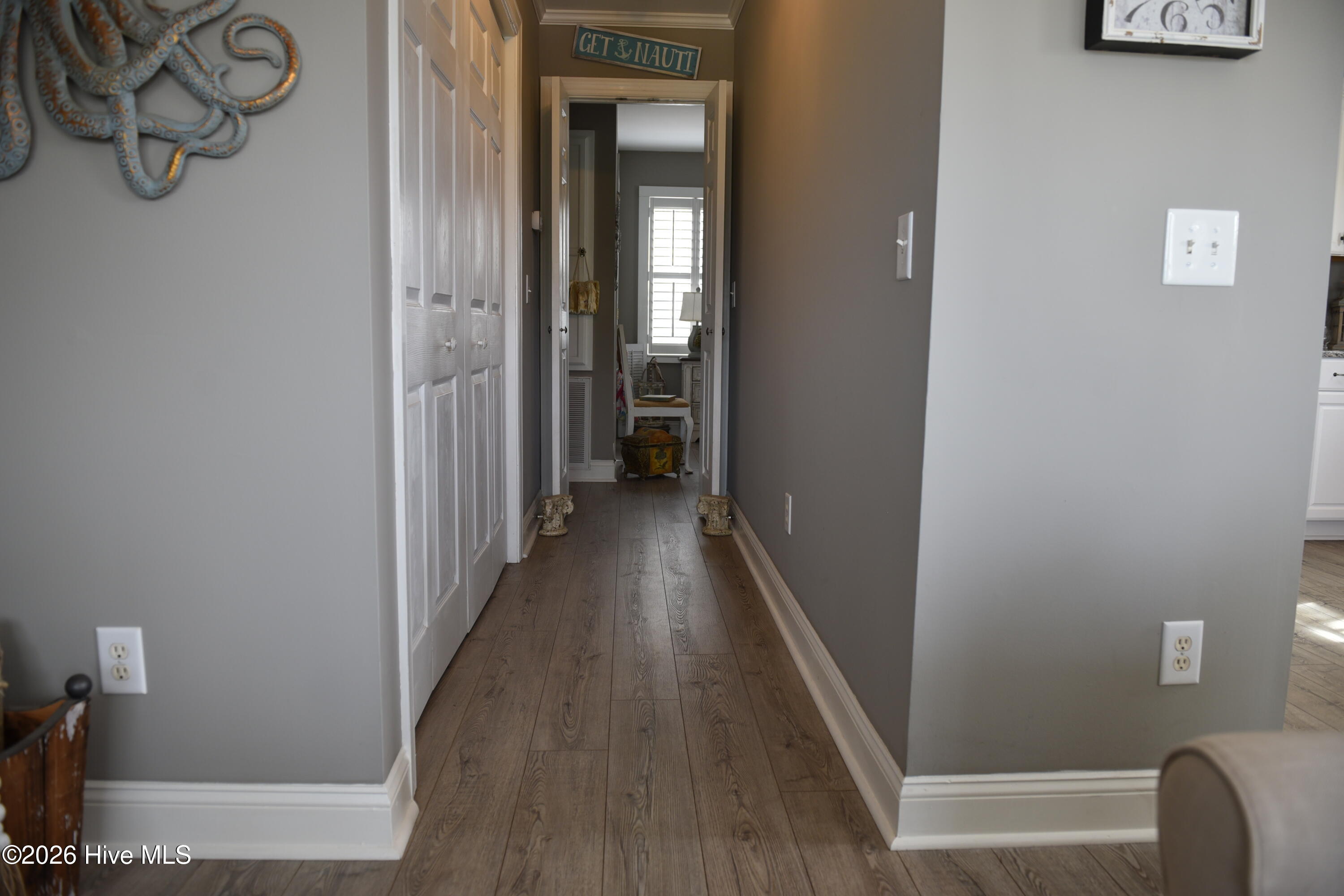 100559366 | Photo 19