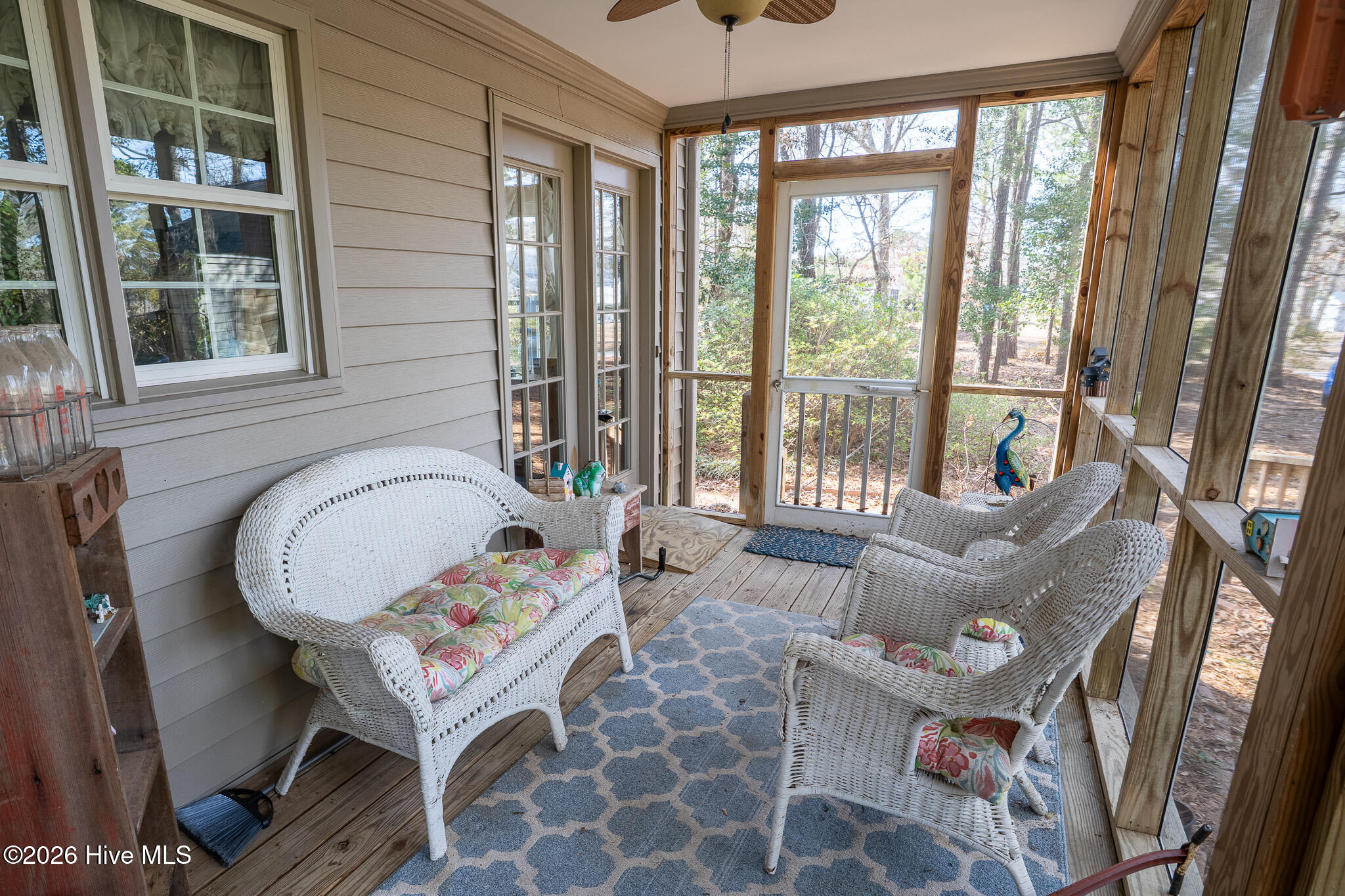 100558507 | Photo 23