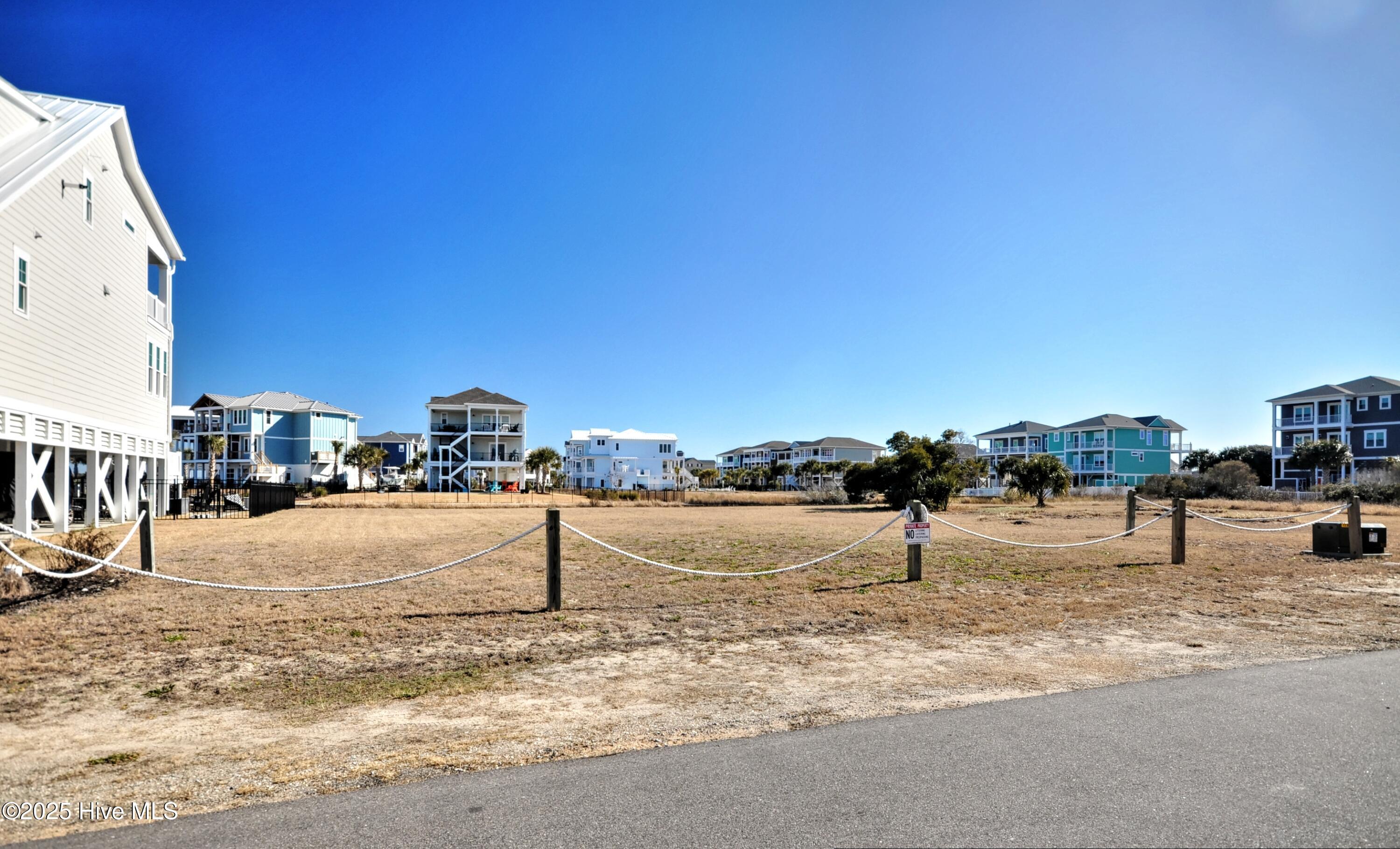 100486002 | Photo 11