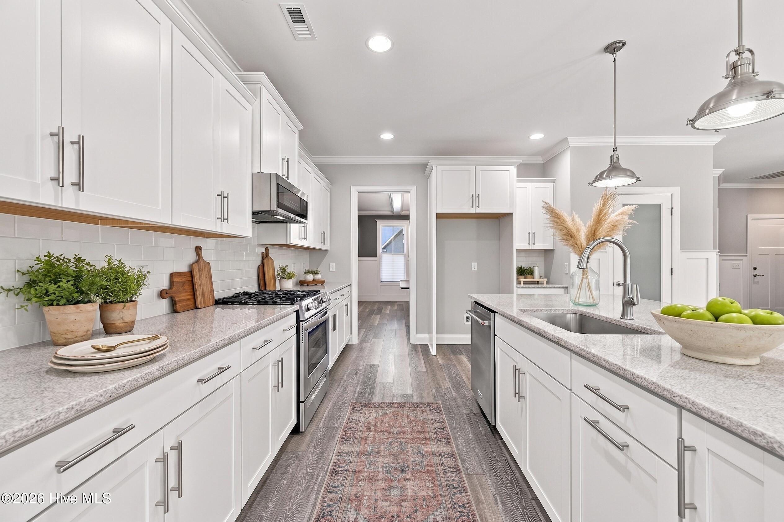 Photo 3 of Single family home for sale at 30 Man O War Ln, Hampstead, NC 28443 | MLS# 100567474 | Listing updated on 2026-10-08