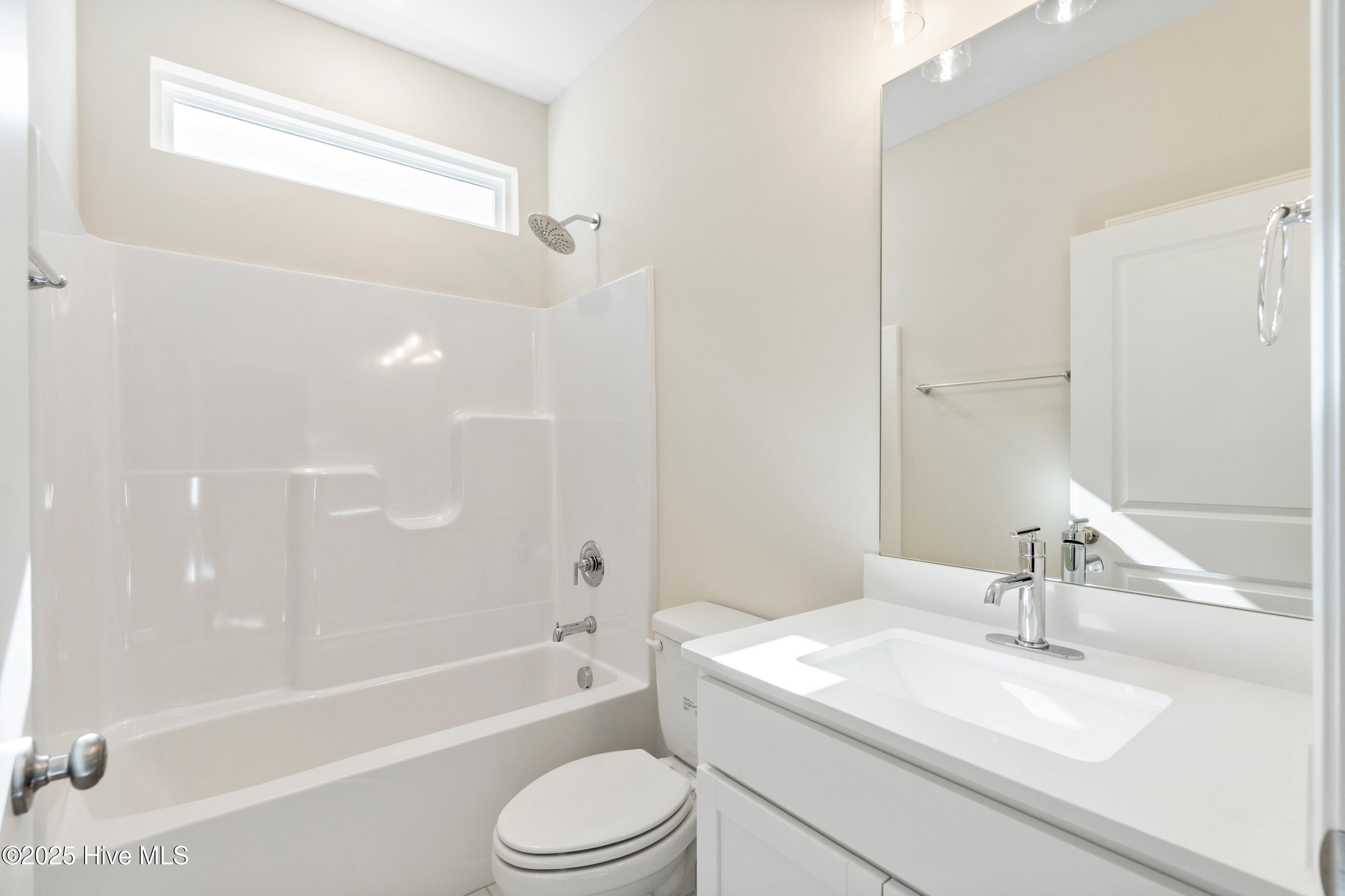 100543354 | Photo 39