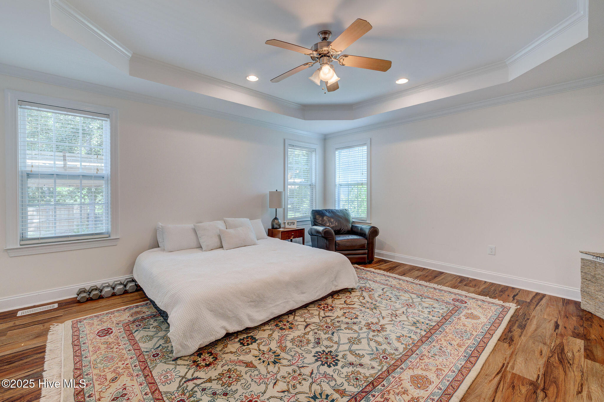 100529617 | Photo 27