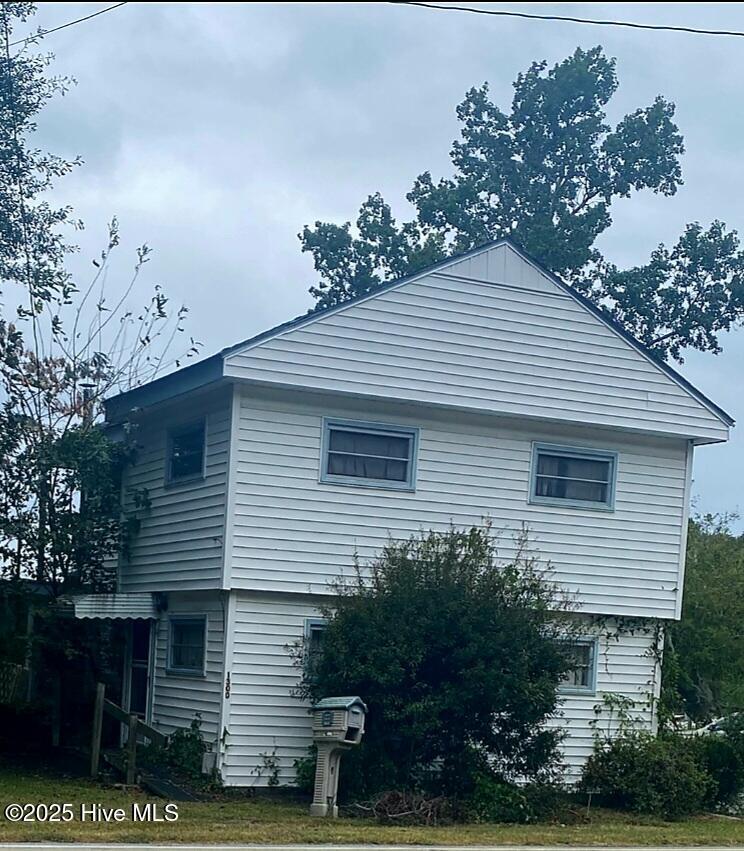 Homes for sale in New Bern, NC | 1300 Brices Creek Rd, New Bern, NC 28562 | MLS# 100530806