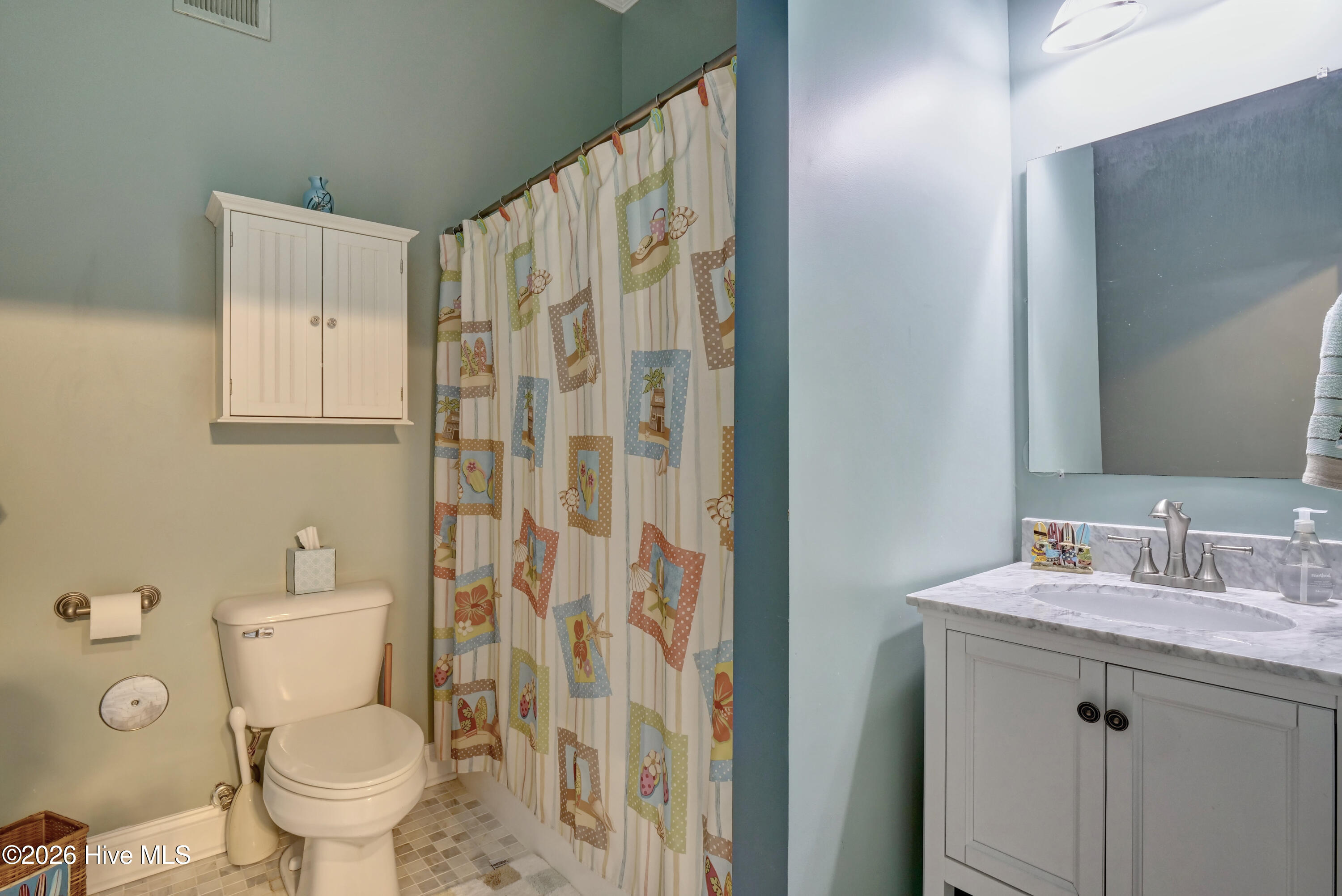 100563472 | Photo 19