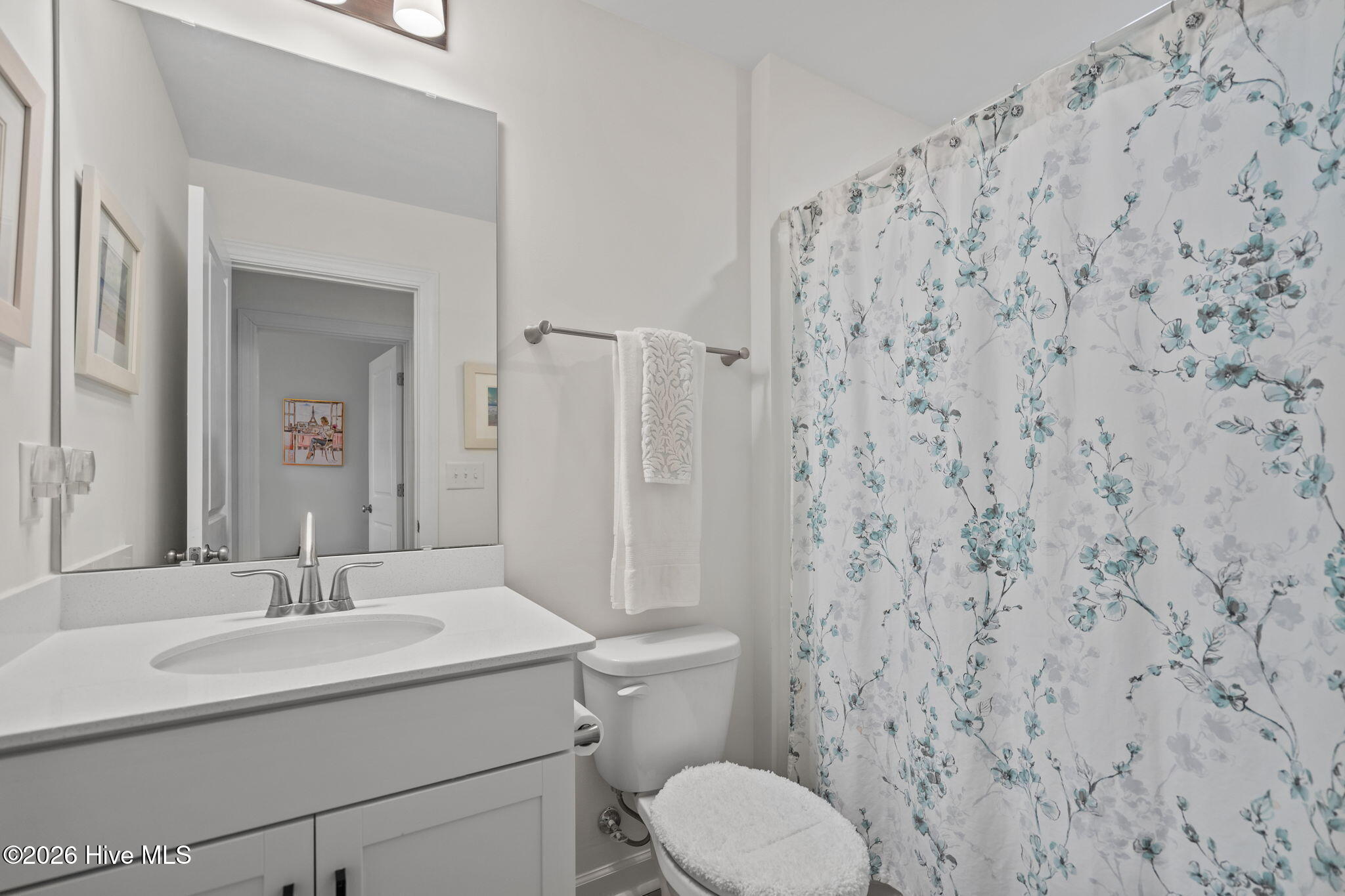 100562858 | Photo 45