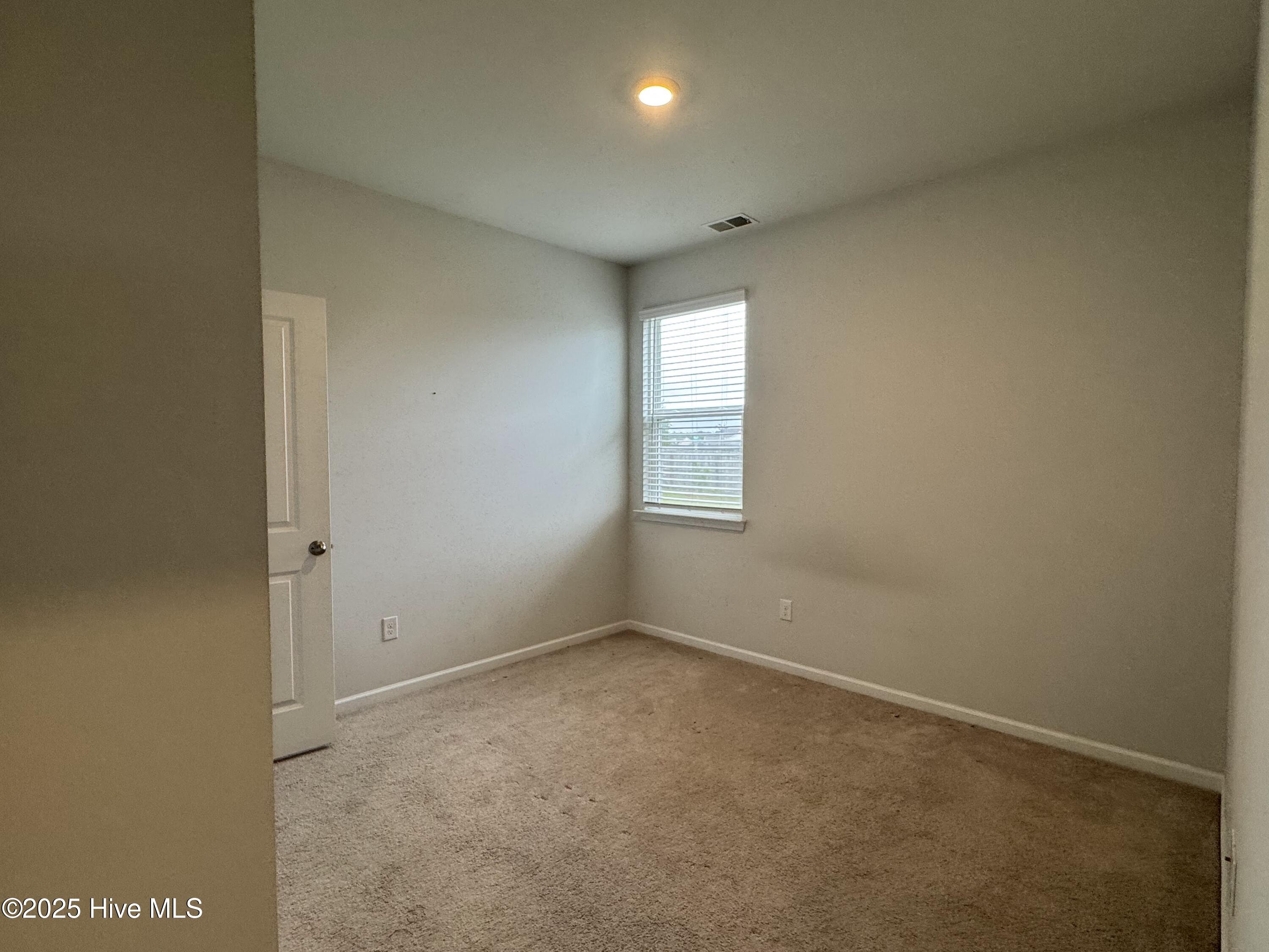 100533613 | Photo 20