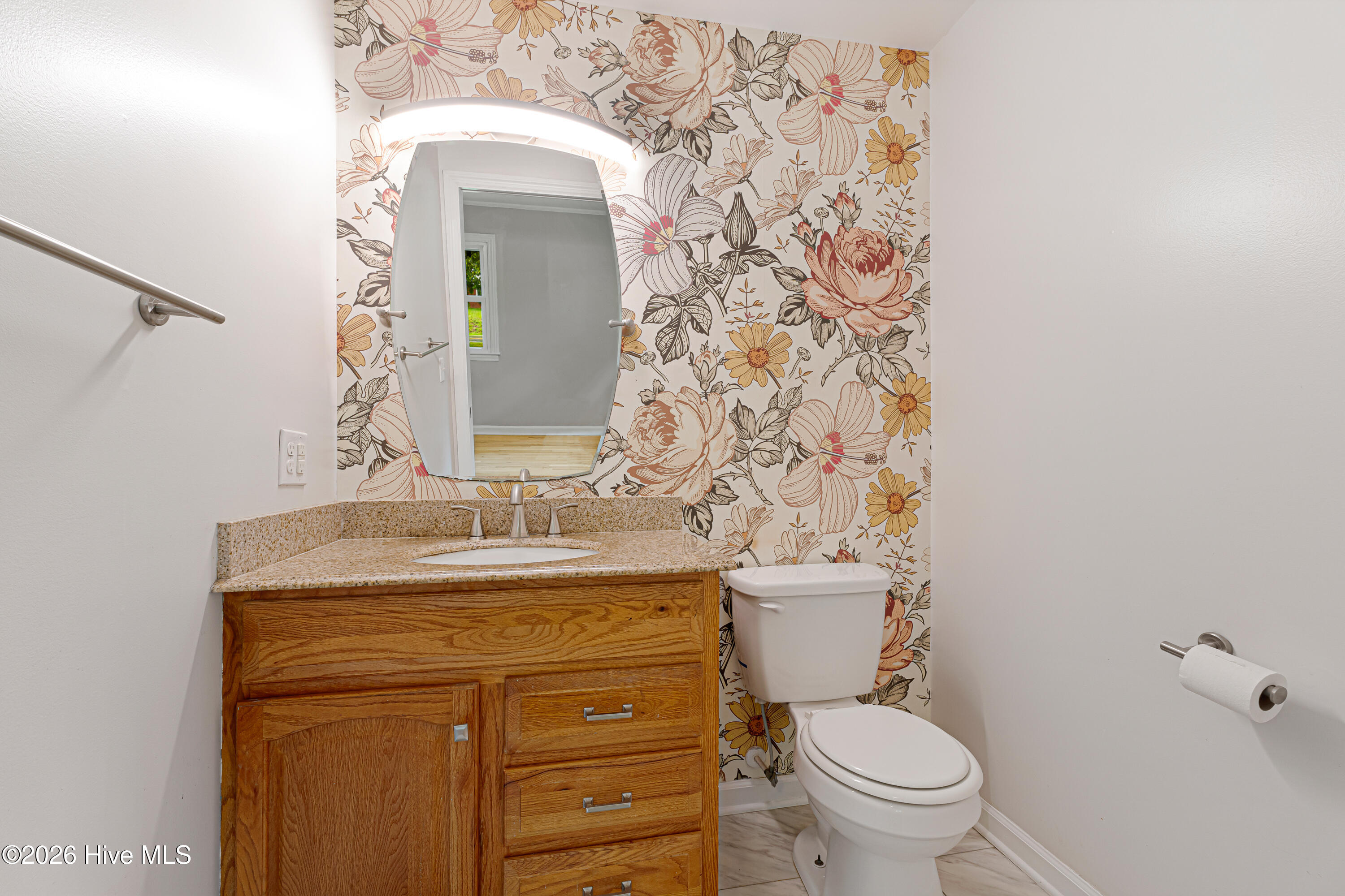4111 Country Club Road,Morehead City