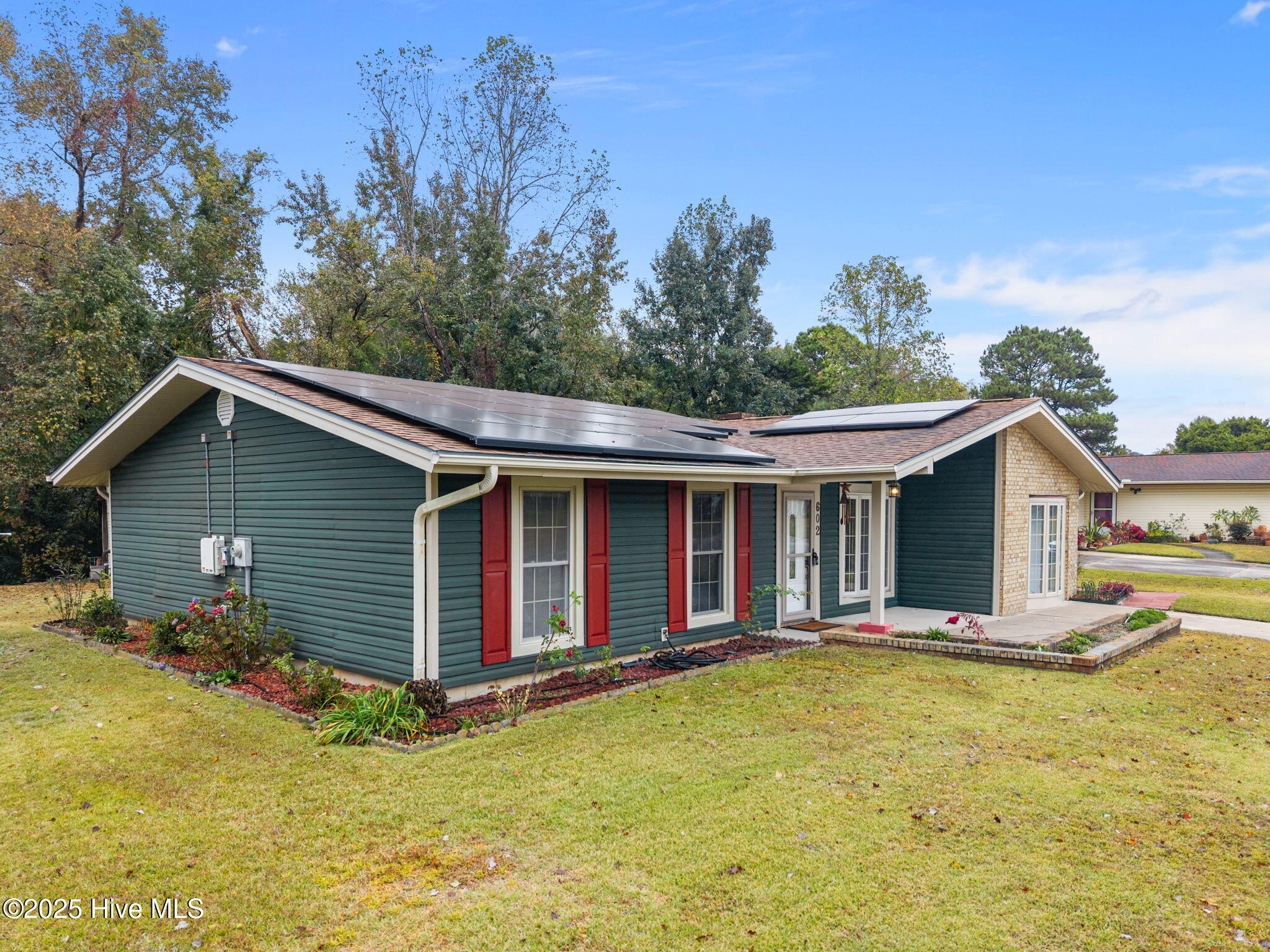 100538869 | Photo 34