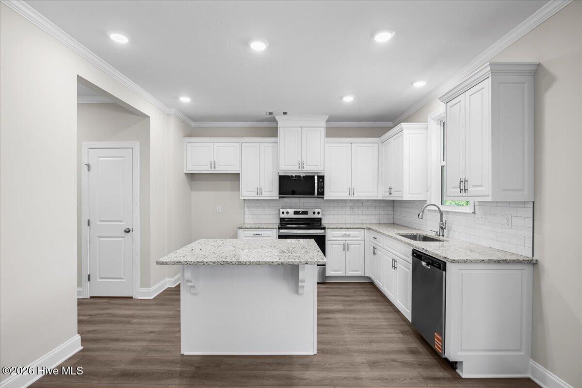 10-Kitchen