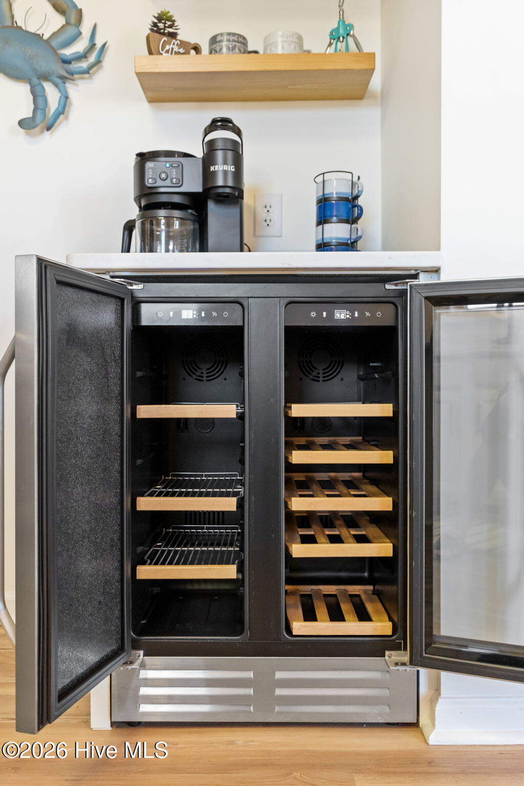 100558886 | Photo 10