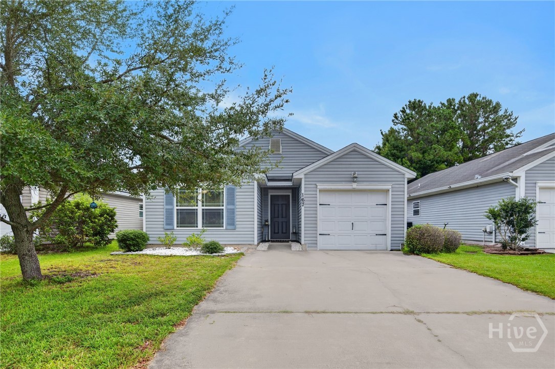 Photo 2 of Single family home for sale at 167 Lakepointe Dr, Savannah, GA 31407 | MLS# SA363493 | Listing updated on 2026-09-17