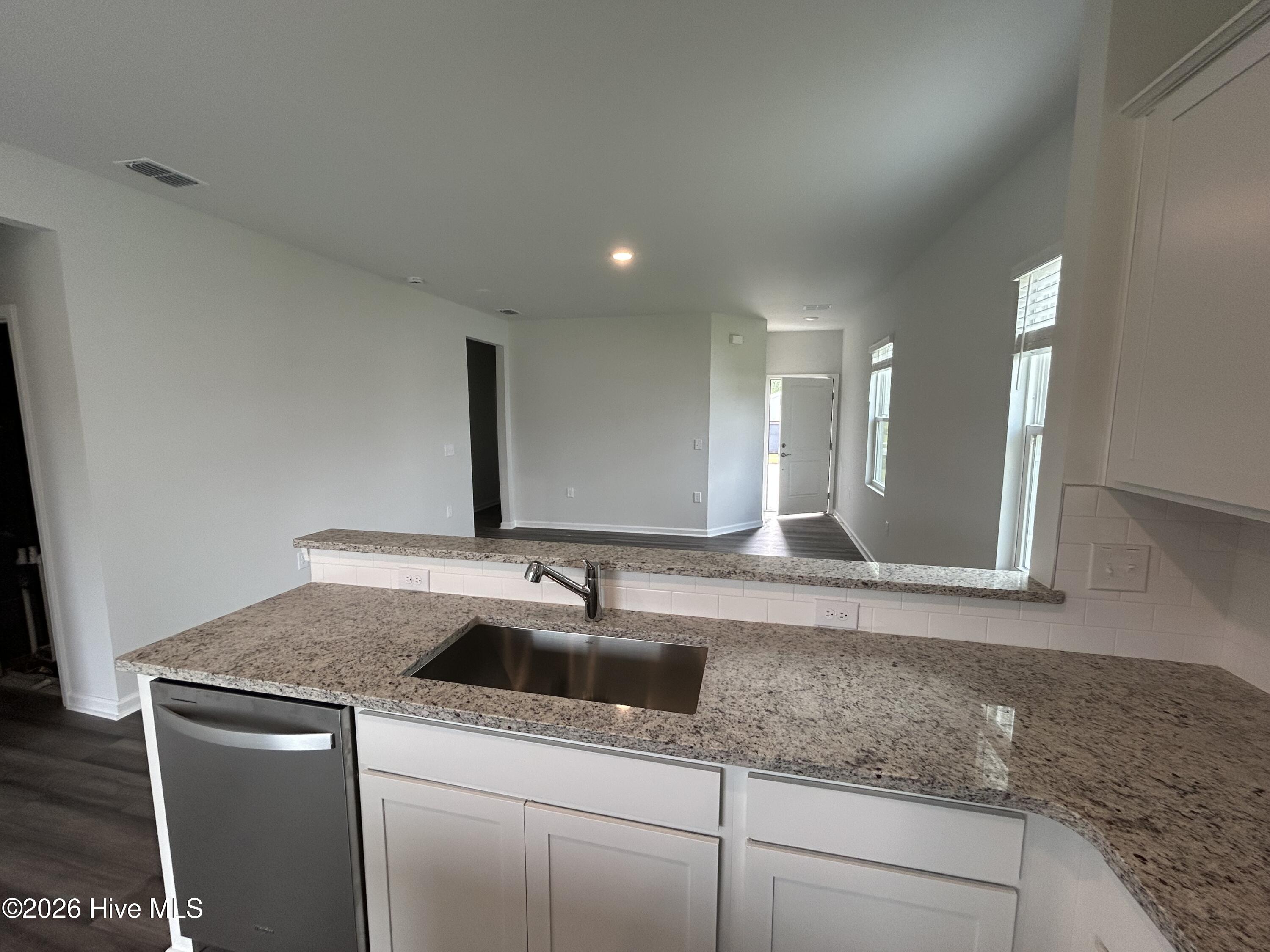 571 Coronado Avenue SE, Leland, NC 28451 – photo 9