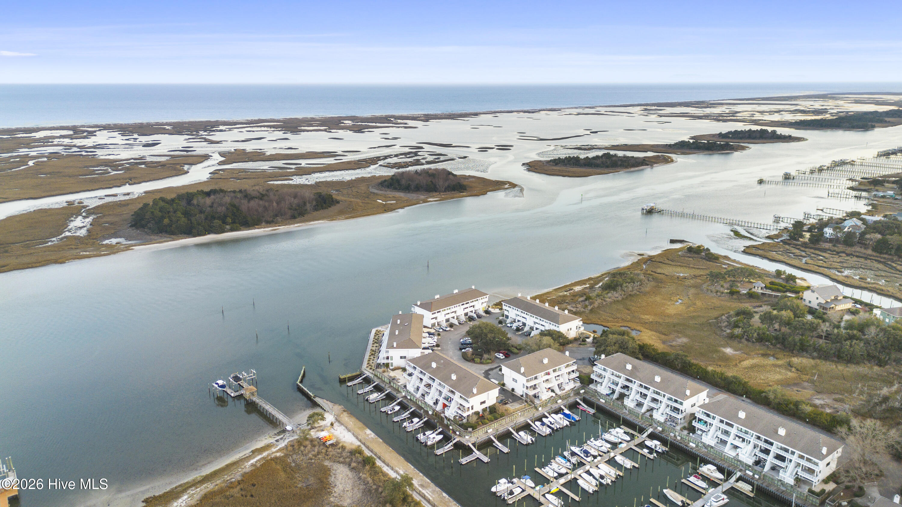 100553448 | Photo 59